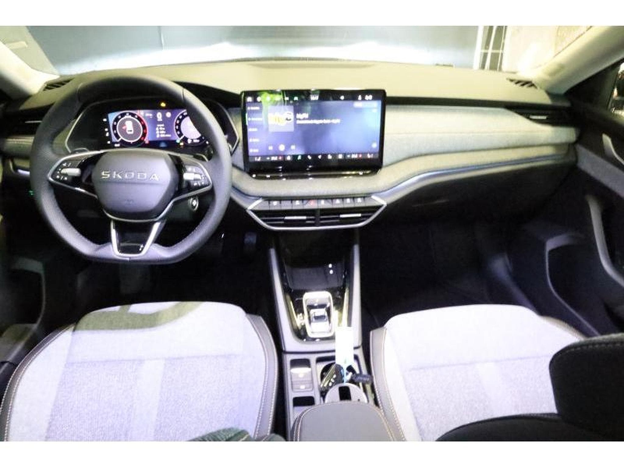 Skoda Octavia Selection (2025) - Foto 2