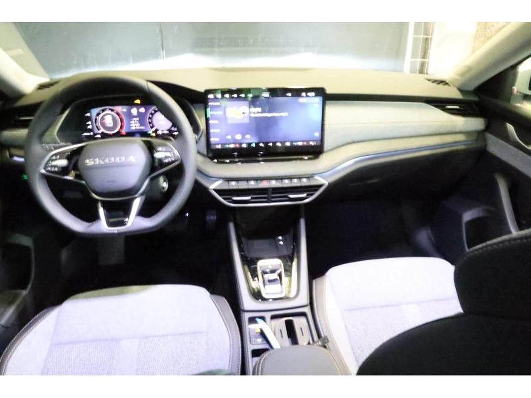 Skoda Octavia Selection (2025) - Foto 2