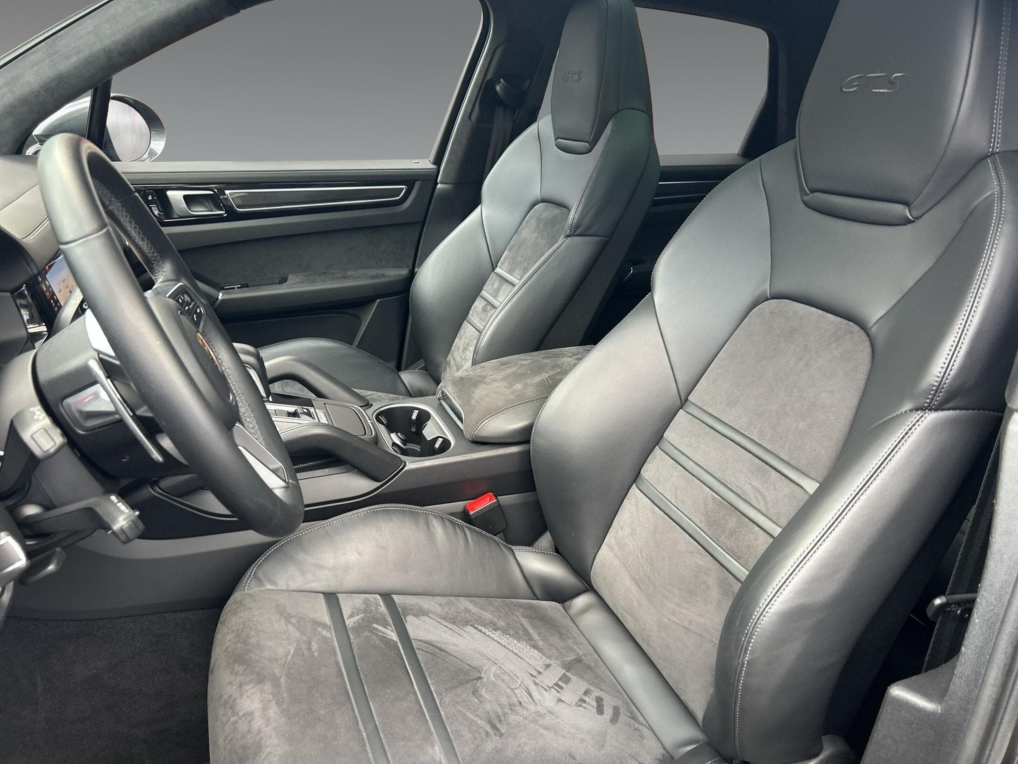 Porsche Cayenne GTS  360°+Standhzg+BOSE+Matrix-LED+Luftfederung (2021) - Photo 7