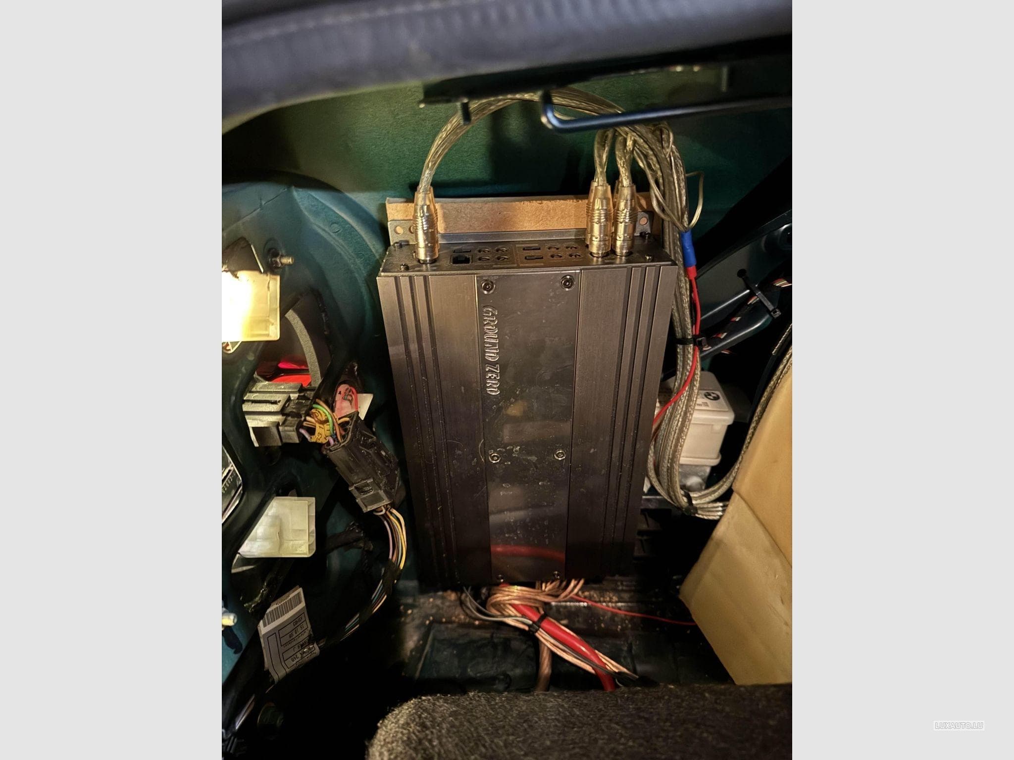 BMW 523 i Pack M Performance (1996) - Foto 5