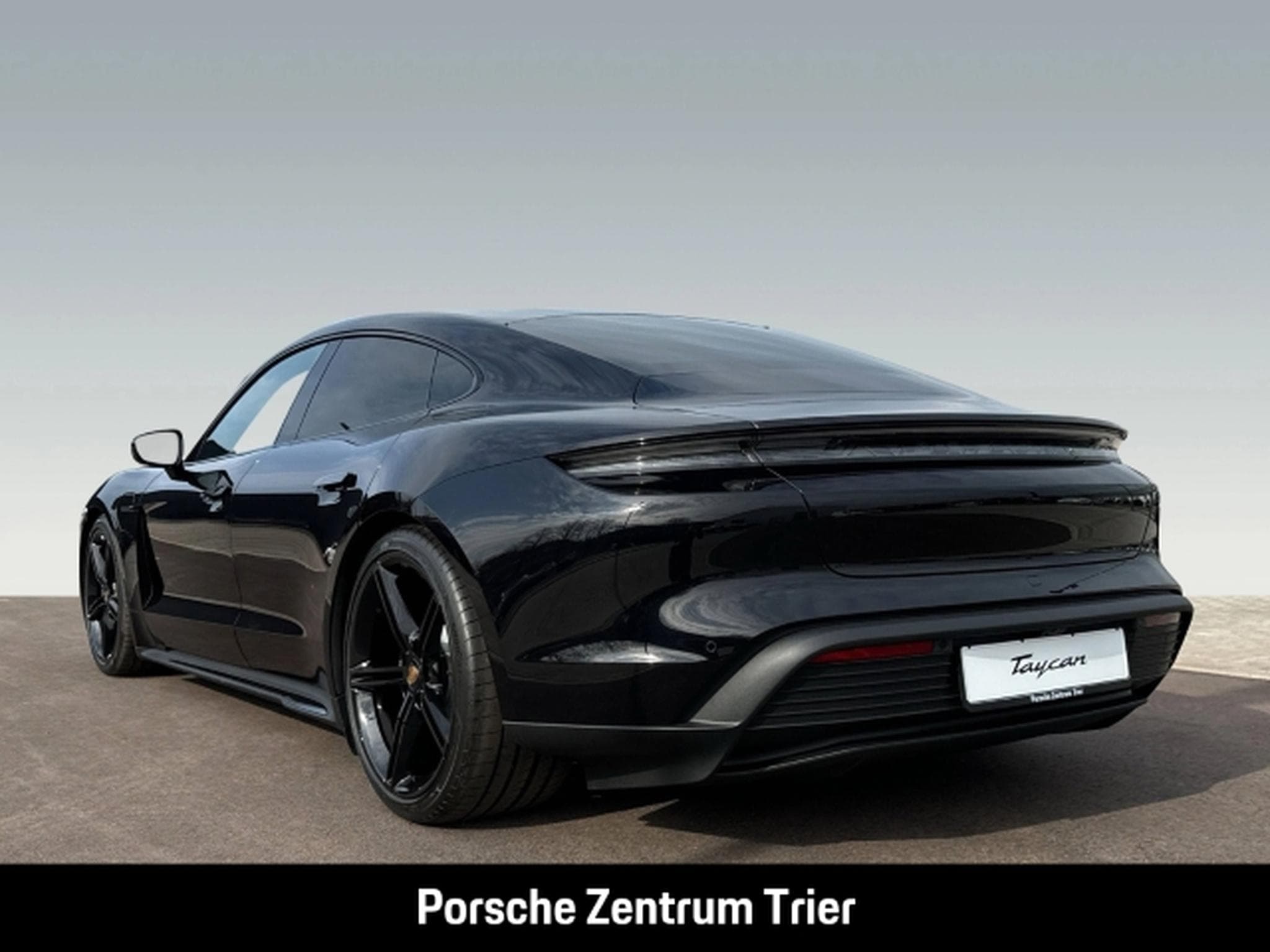 Porsche Taycan PSCB HA-Lenkung InnoDrive 21-Zoll (2024) - Photo 3