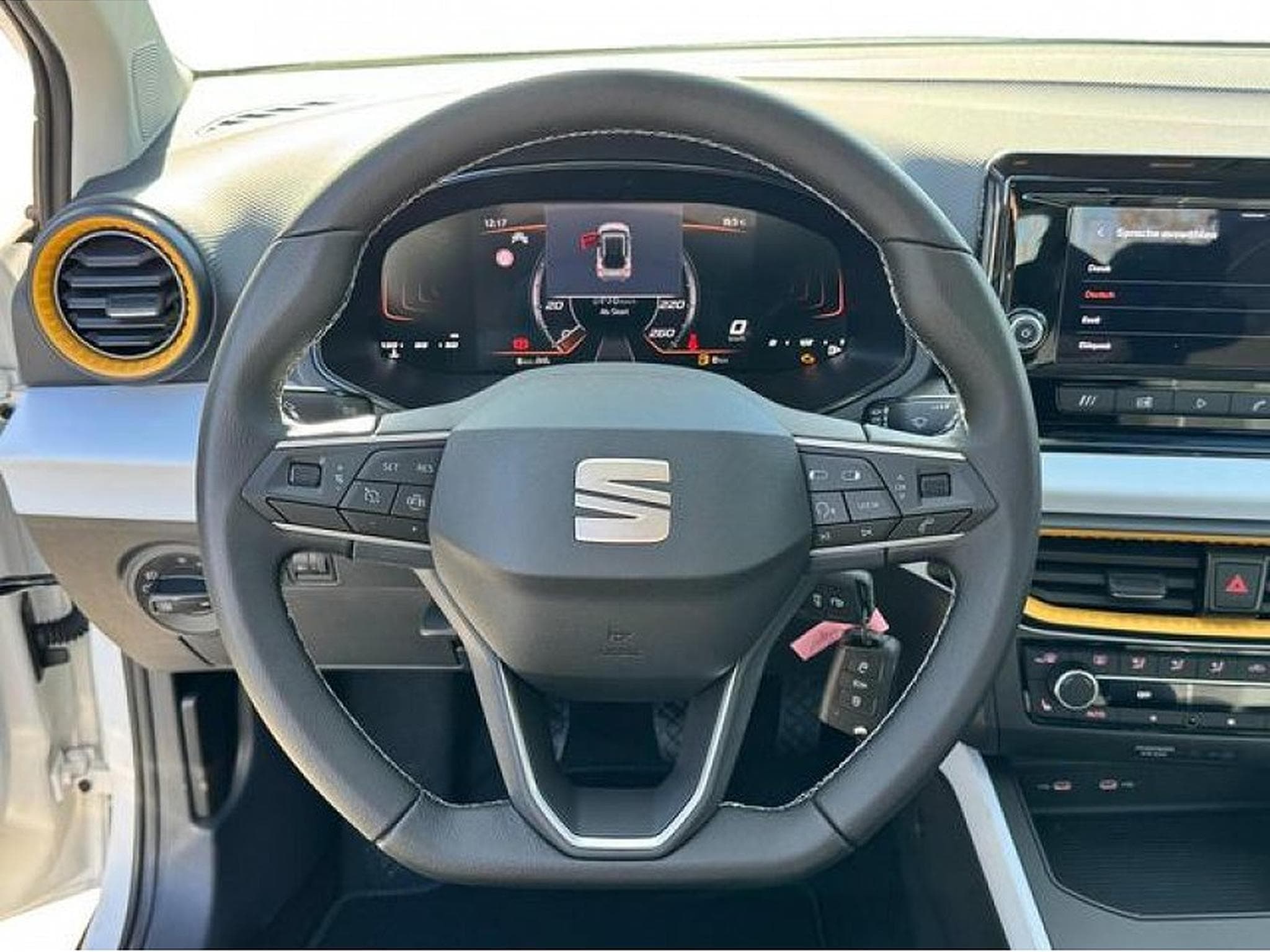 Seat Arona (2025) - Photo 11