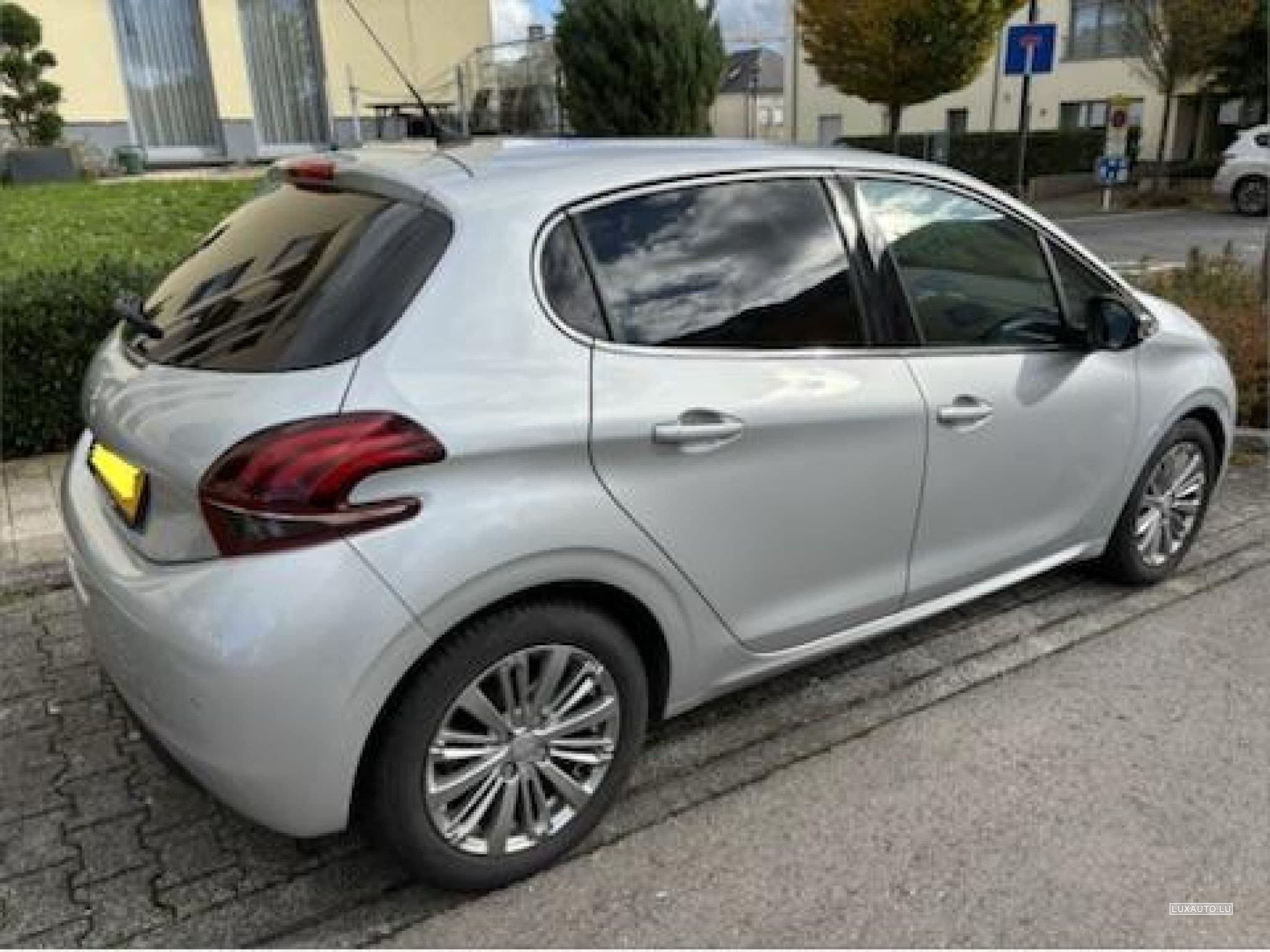 Peugeot 208 Pack Allure (2018) - Foto 8
