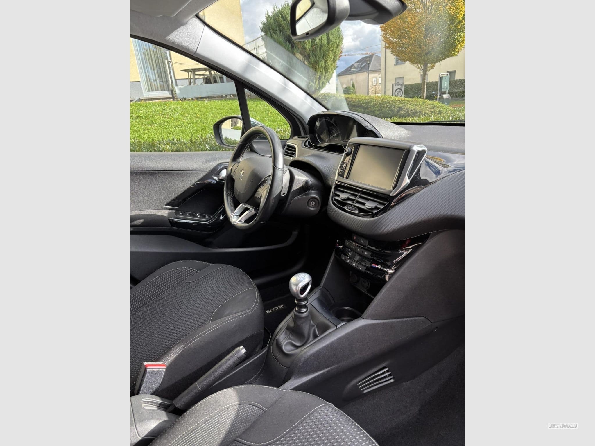 Peugeot 208 Pack Allure (2018) - Foto 9