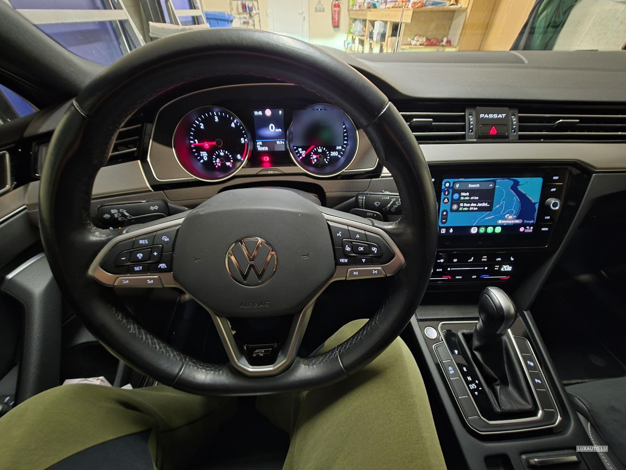 VW Passat R-line (2022) - Photo 4