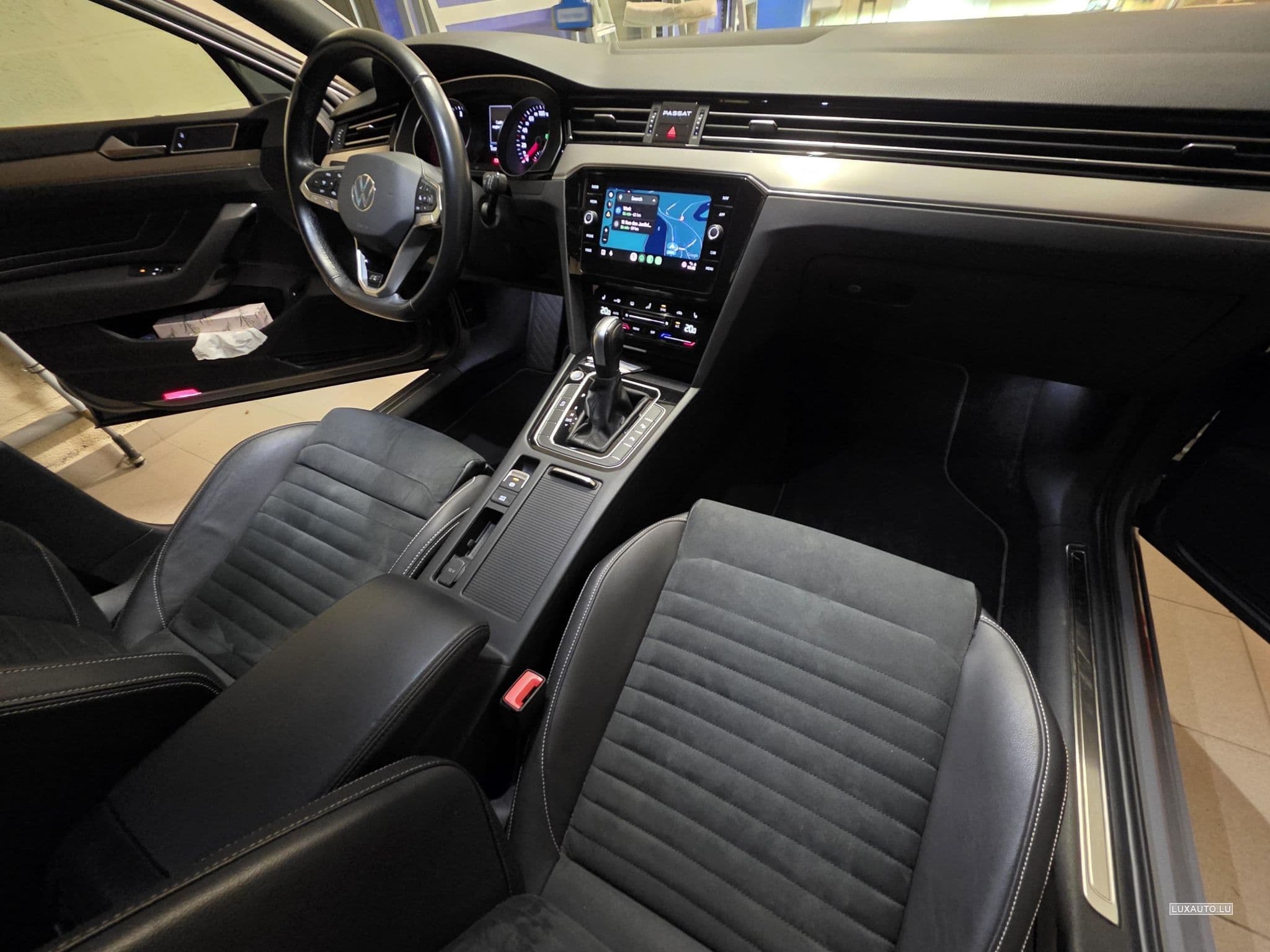 VW Passat R-line (2022) - Photo 5