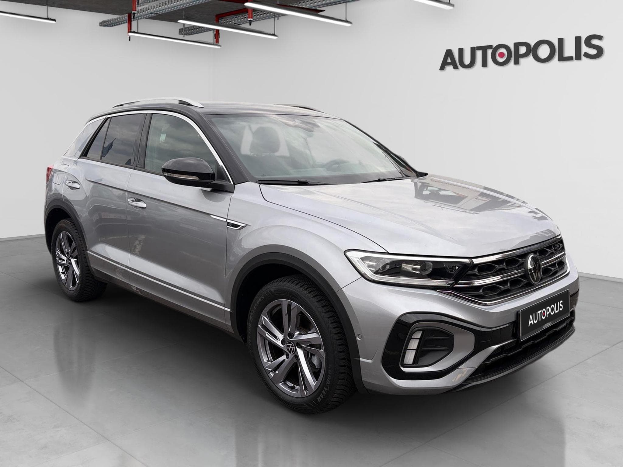 VW T-Roc 1.5L R-line 1.5L (2025) - Foto 17