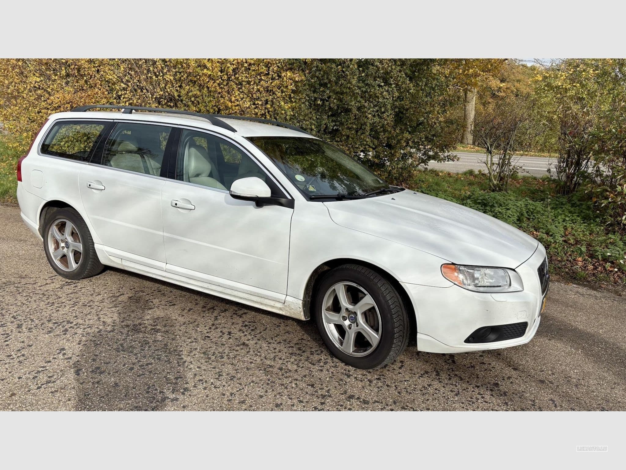 Volvo V70 2.0 D3 5-cylinder diesel, 136hp, 6-speed manual– Full Option (2013) - Photo 1