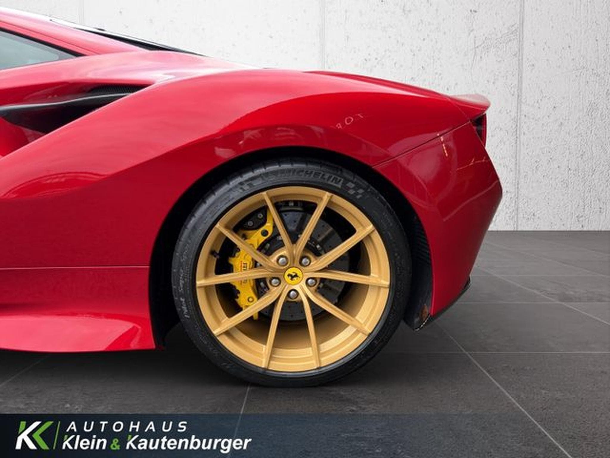 Ferrari F8 F8 Tributo +CARBON+LIFT+KERAMIK+SONDERLACK MAGMA (2022) - Photo 10