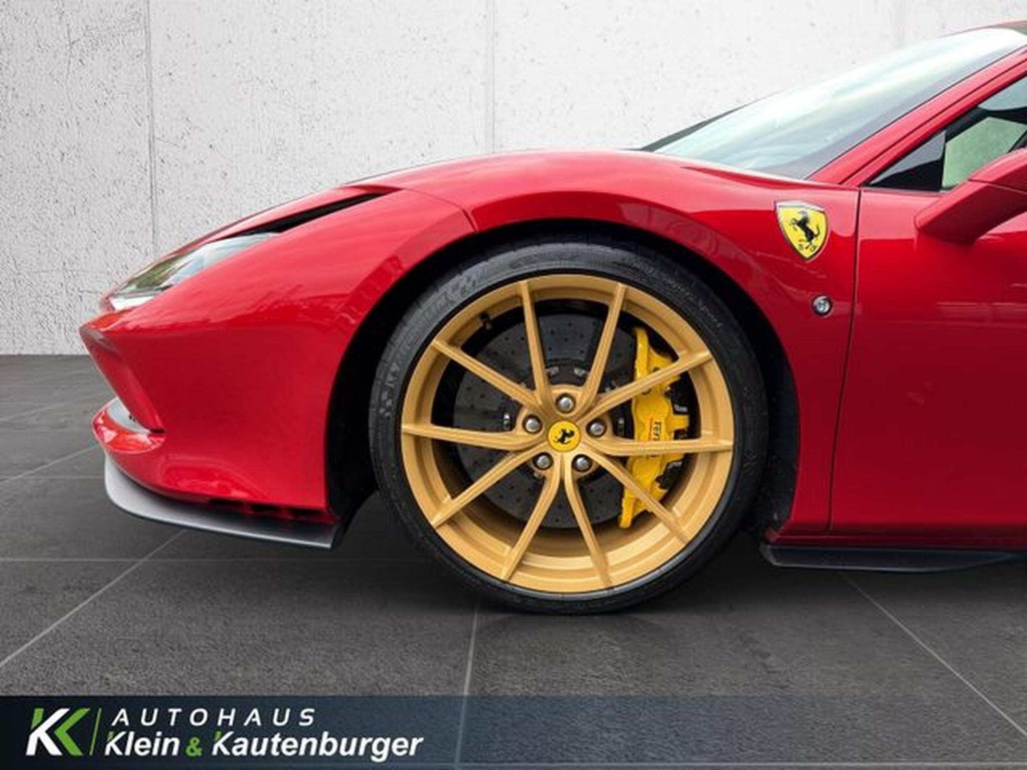 Ferrari F8 F8 Tributo +CARBON+LIFT+KERAMIK+SONDERLACK MAGMA (2022) - Photo 9