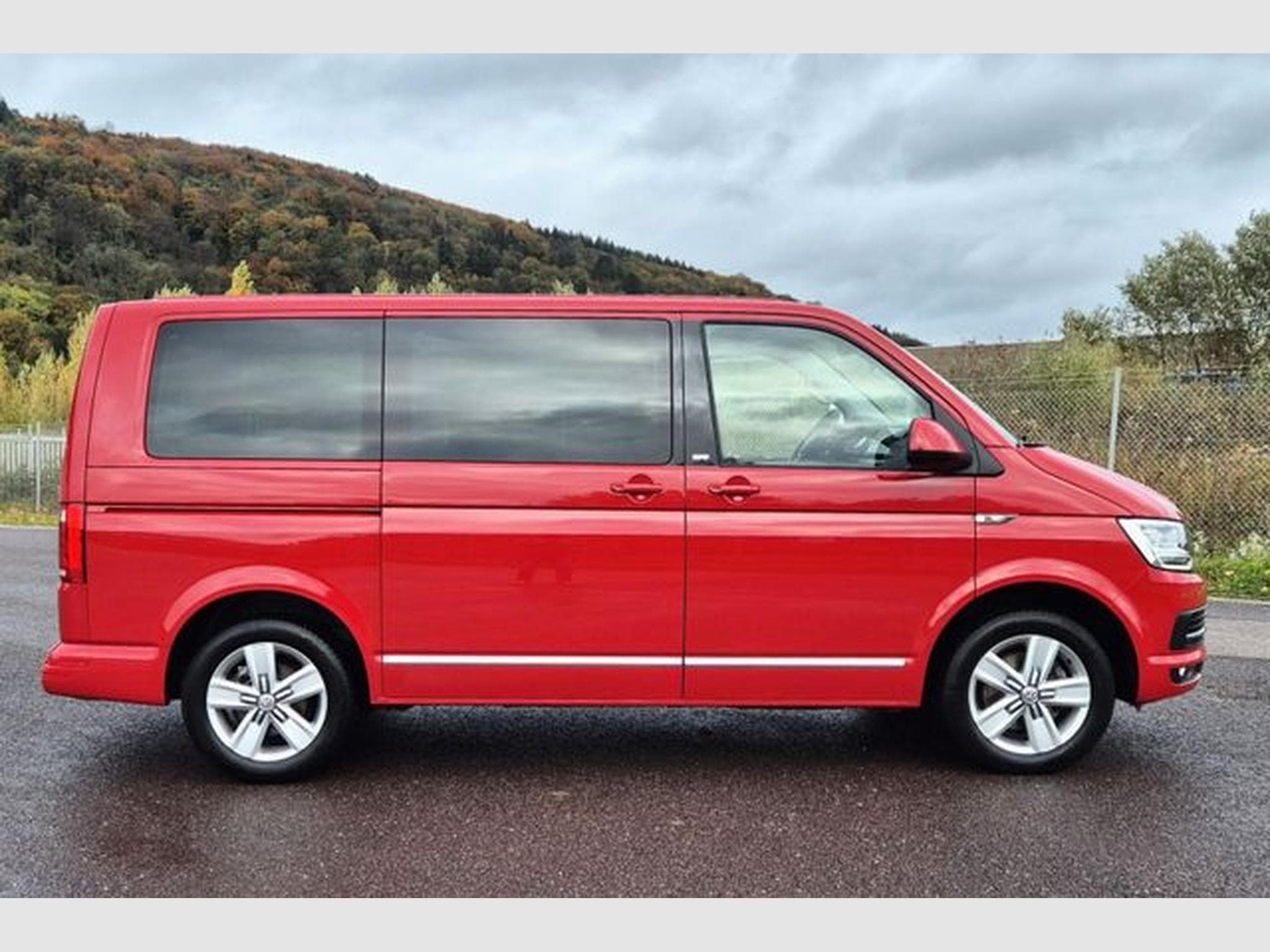 VW T6.1 T6 Multivan "Generation Six", 150 PS, DSG, AHK. (2018) - Foto 8