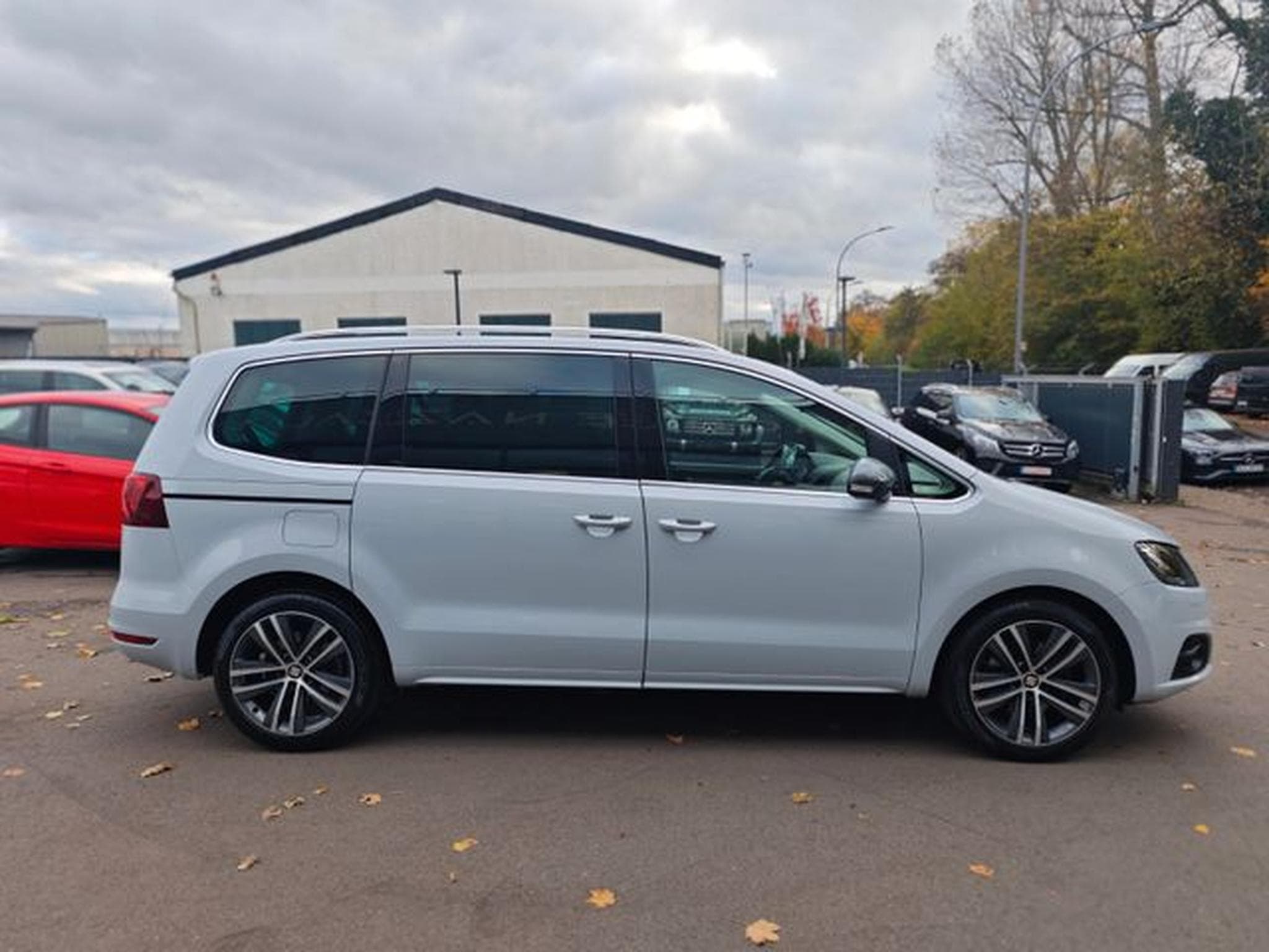 Seat Alhambra ALHAMBRA FR-LINE 7.SITZER*2xSCHIEBETÜREN*1.HAND* (2019) - Foto 13