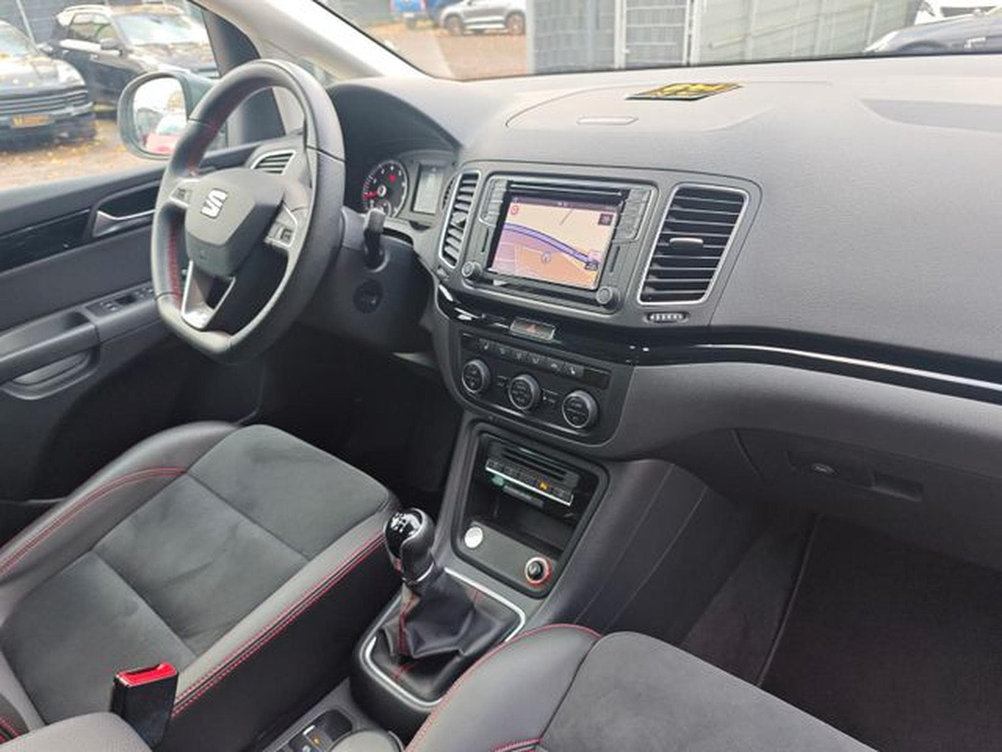 Seat Alhambra ALHAMBRA FR-LINE 7.SITZER*2xSCHIEBETÜREN*1.HAND* (2019) - Foto 15