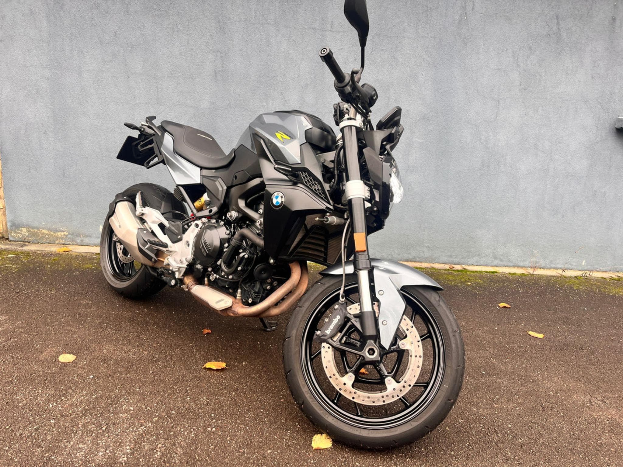 BMW F 900 R (2024) - Foto 2