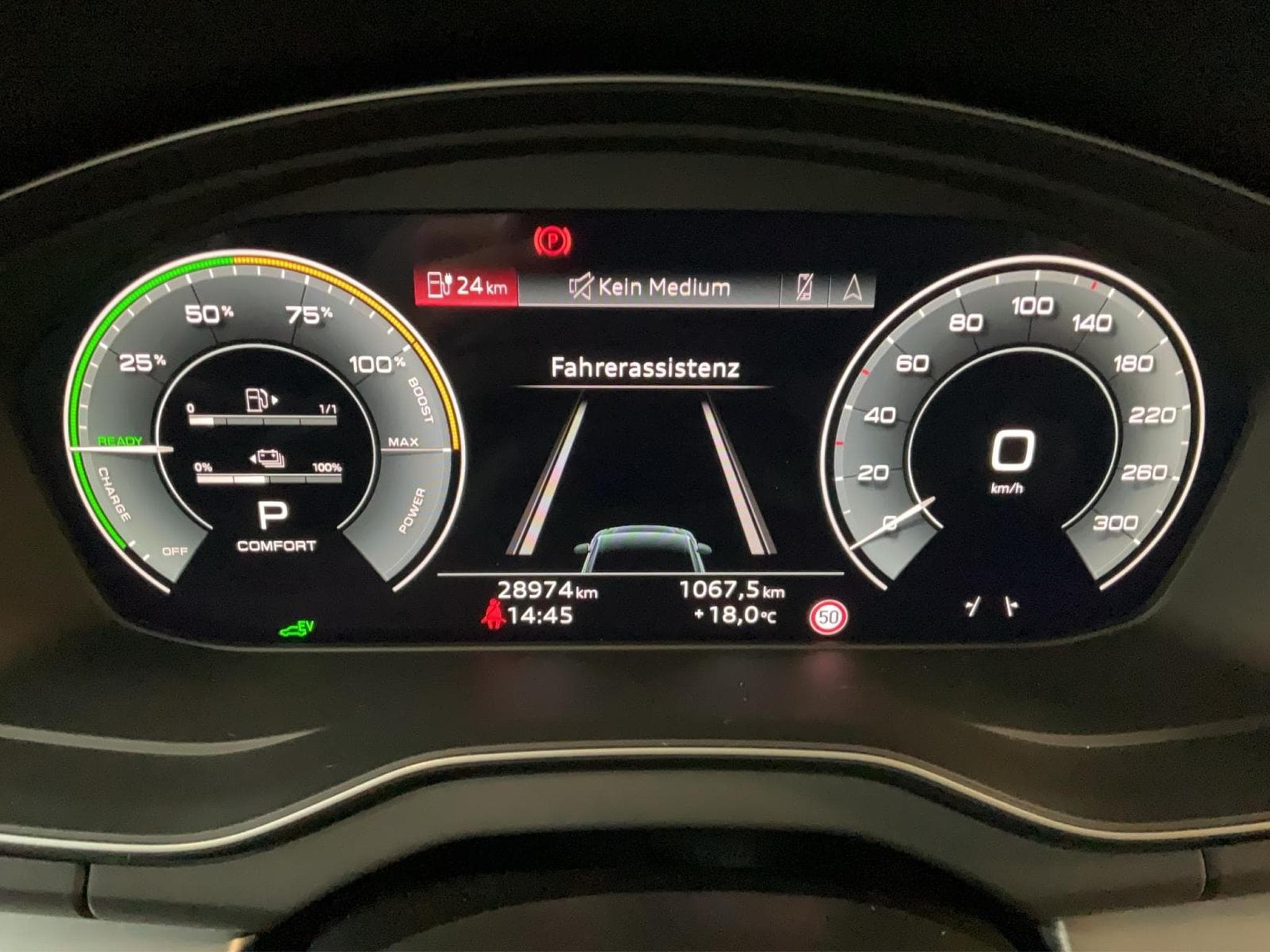 Audi Q5 SB+S-line+Quattro+S-tronic+55TFSIe (2024) - Photo 11