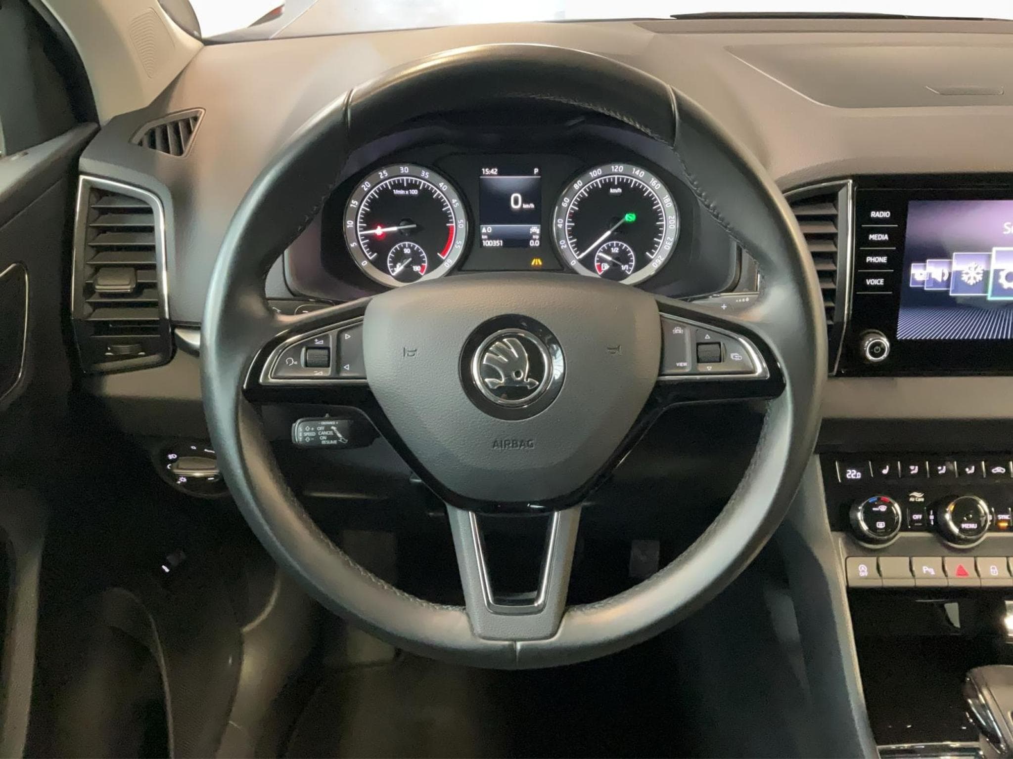 Skoda Karoq Style+4M+DSG+P.Premium (2020) - Foto 10