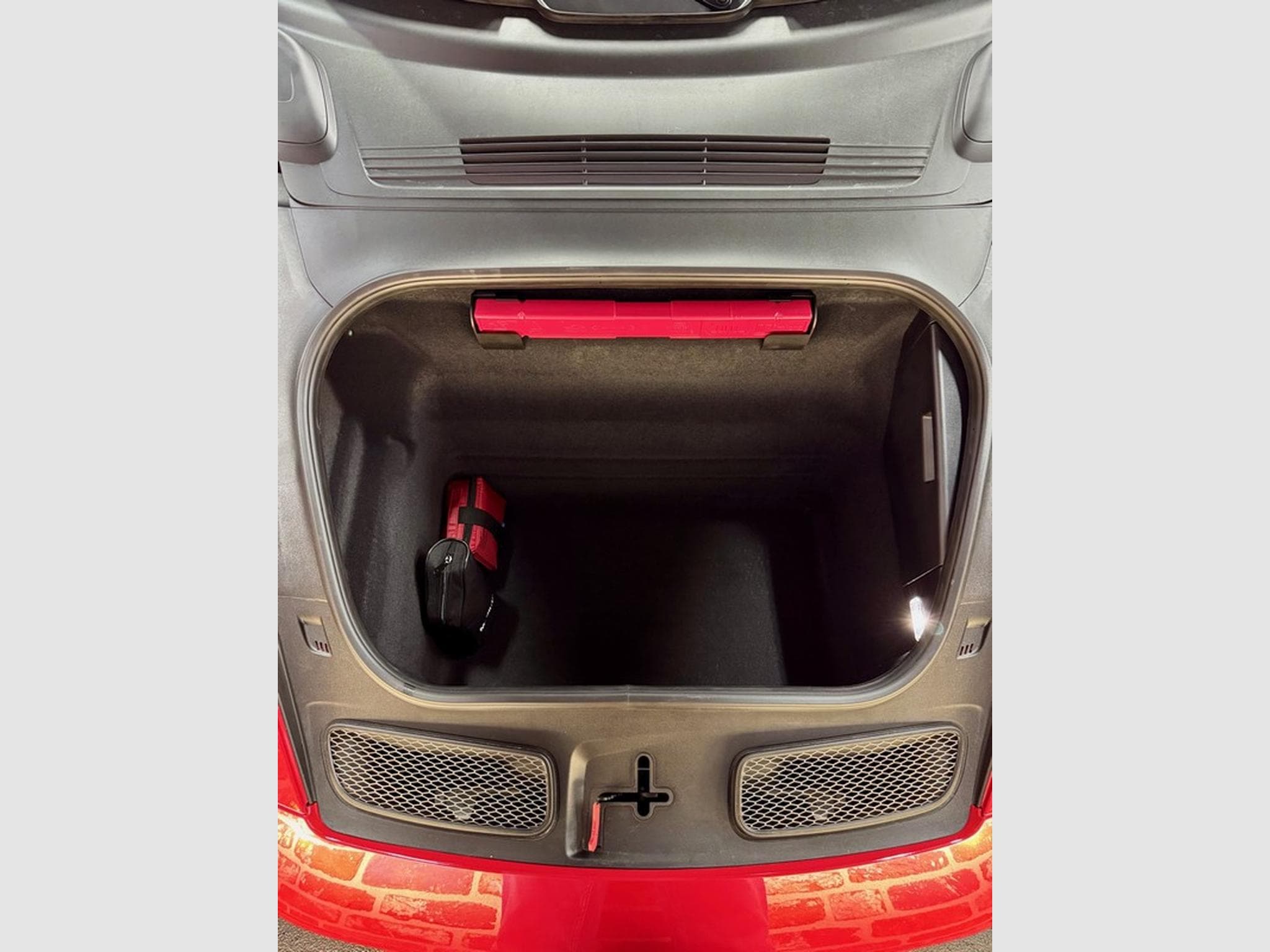 Porsche 911 992 (911) GT3 Touring 4.0 510cv PDK (2024) - Photo 7