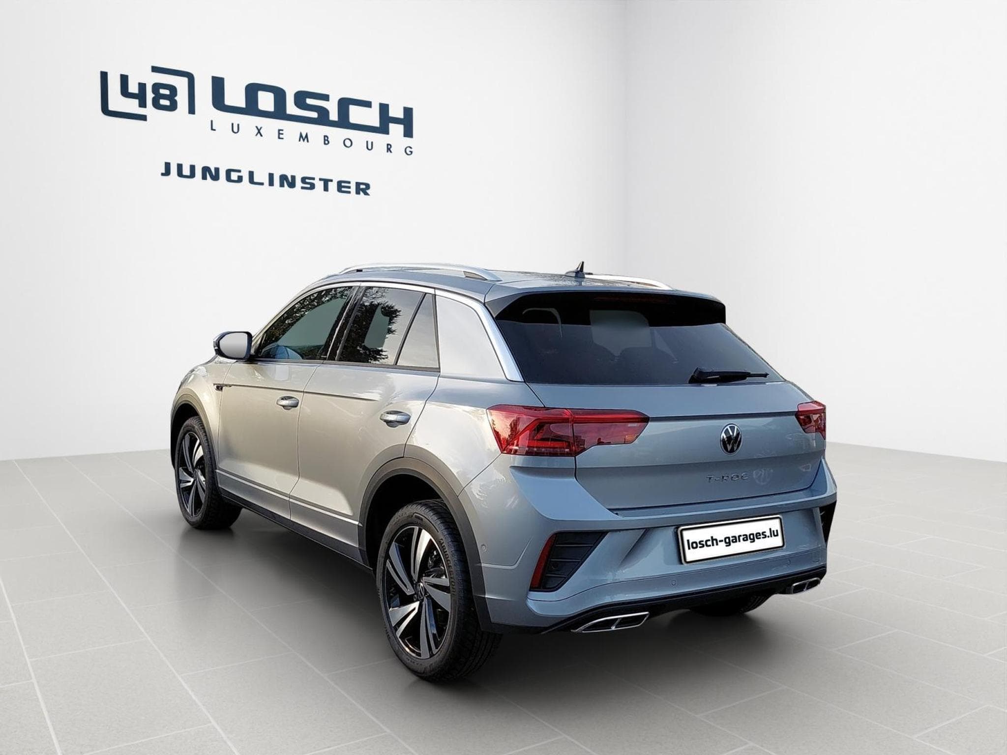 VW T-Roc R-LINE (2025) - Photo 8