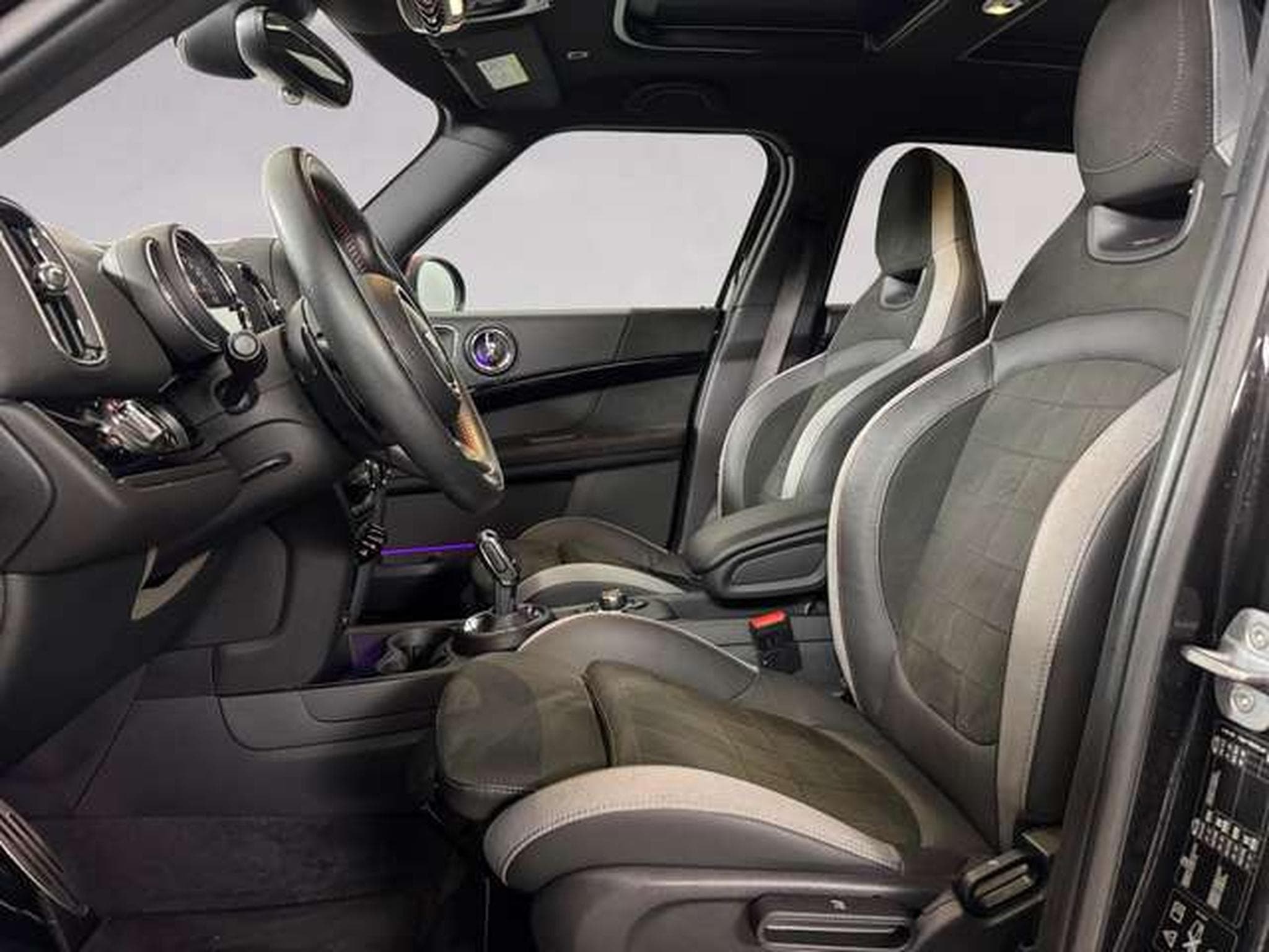 MINI Cooper John Cooper Works All4 (2020) - Photo 5