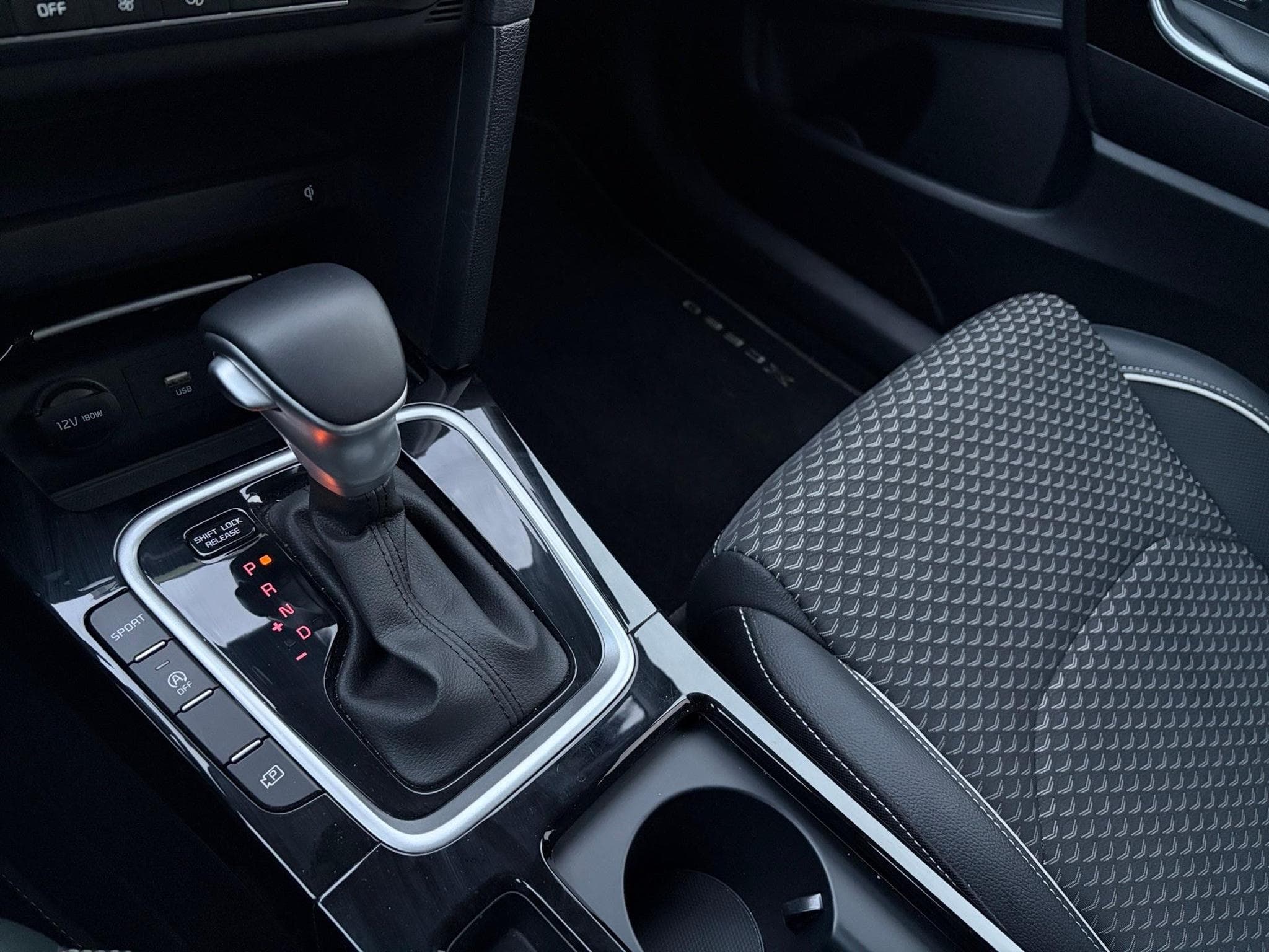 Kia XCeed GT-LINE 1.5L (2024) - Photo 9