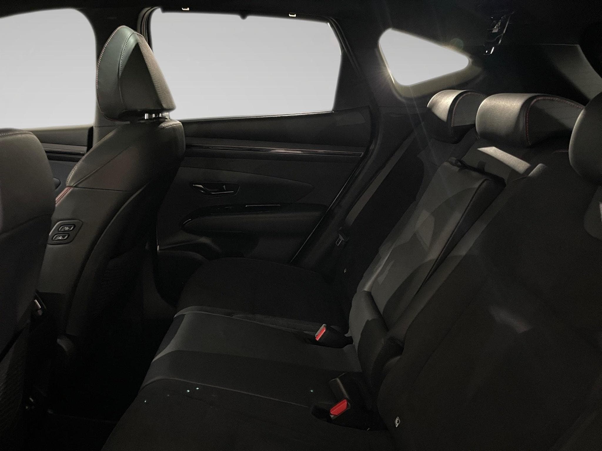 Hyundai Tucson 1.6 GDi N-LINE PLUG IN (2024) - Photo 11