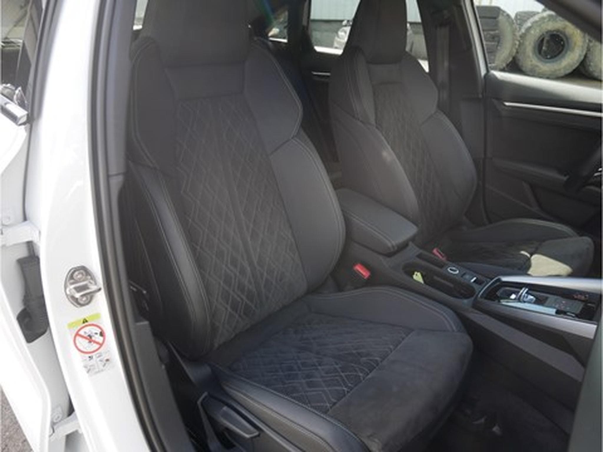 Audi S3 Berline TFSI 310ch S tronic (2020) - Photo 4