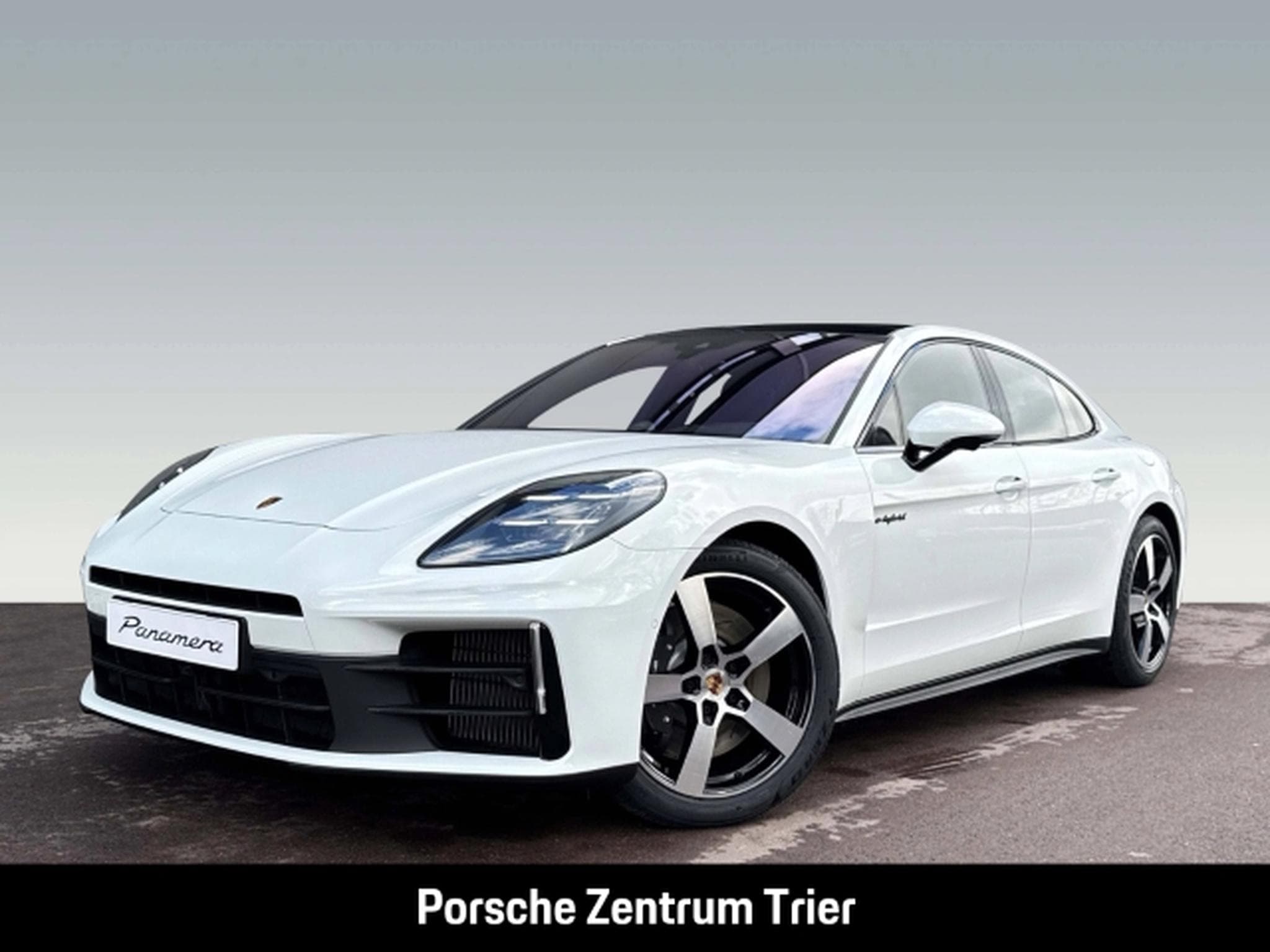 Porsche Panamera E-Hybrid HA-Lenkung InnoDrive Head-Up (2025) - Foto 1