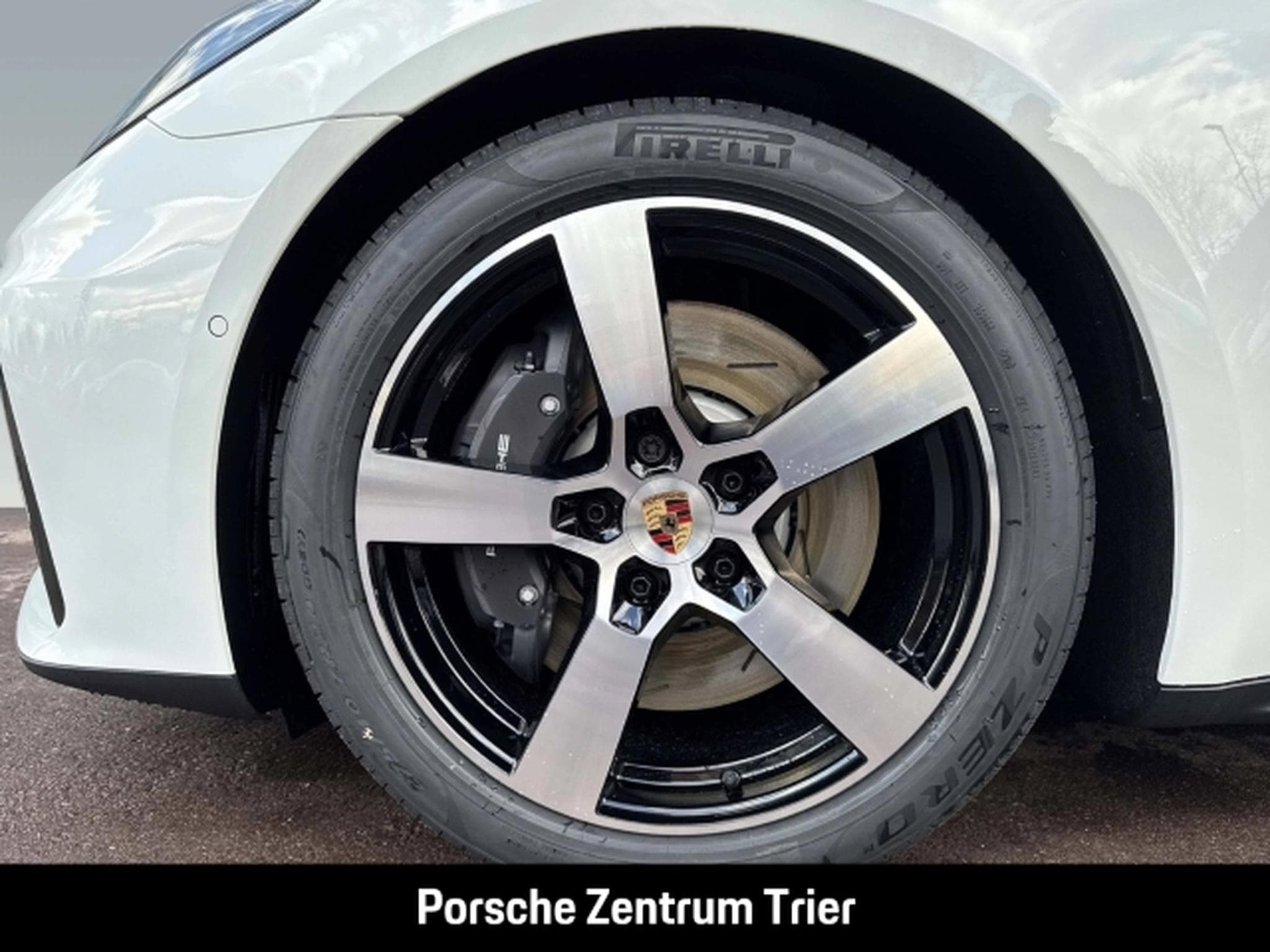 Porsche Panamera E-Hybrid HA-Lenkung InnoDrive Head-Up (2025) - Foto 8