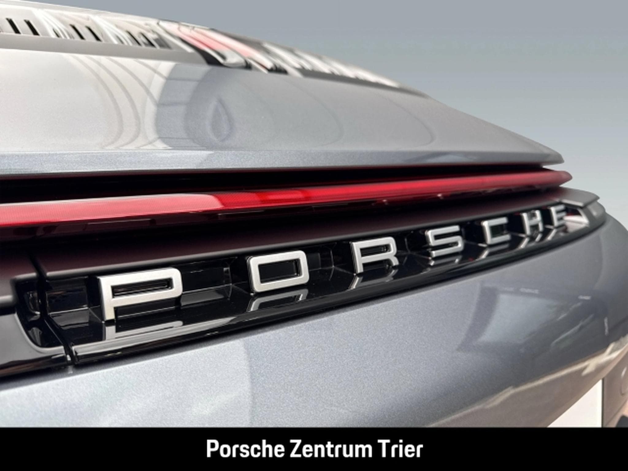 Porsche 911 Carrera Cabrio Sportabgas LED-Matrix (2025) - Photo 13