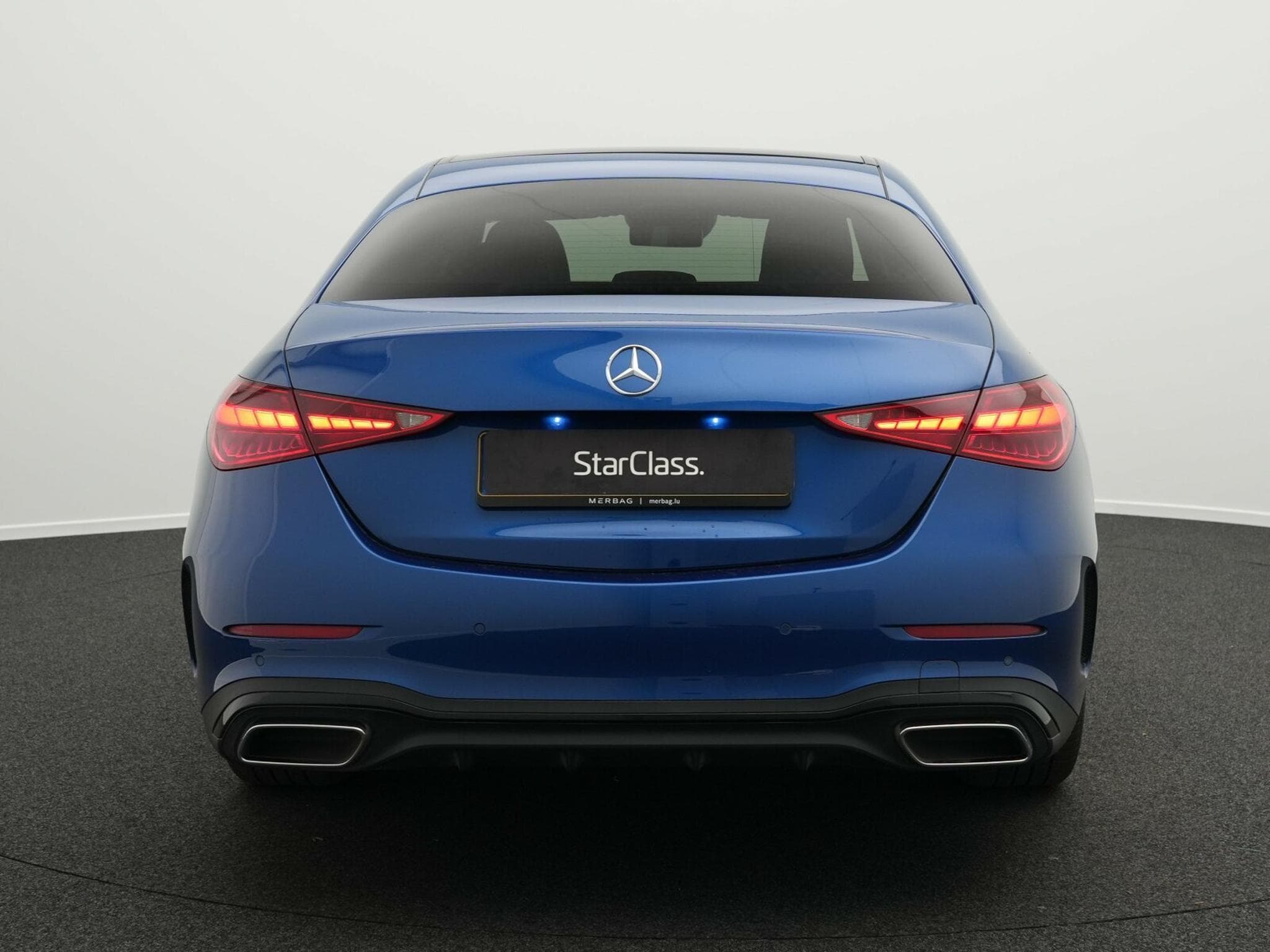 Mercedes C 220 d 4MATIC (2024) - Photo 4