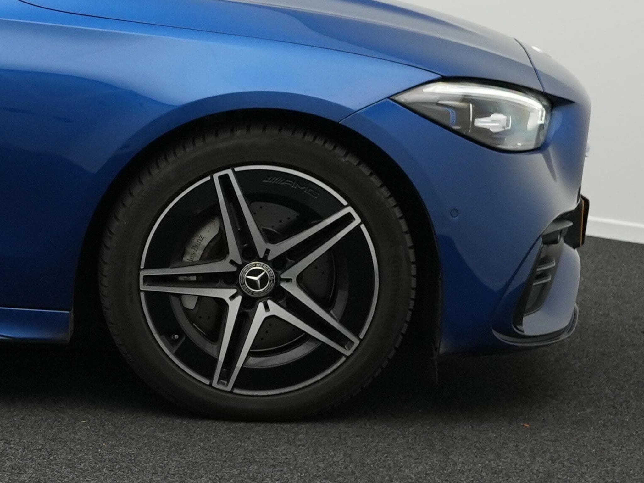 Mercedes C 220 d 4MATIC (2024) - Photo 6