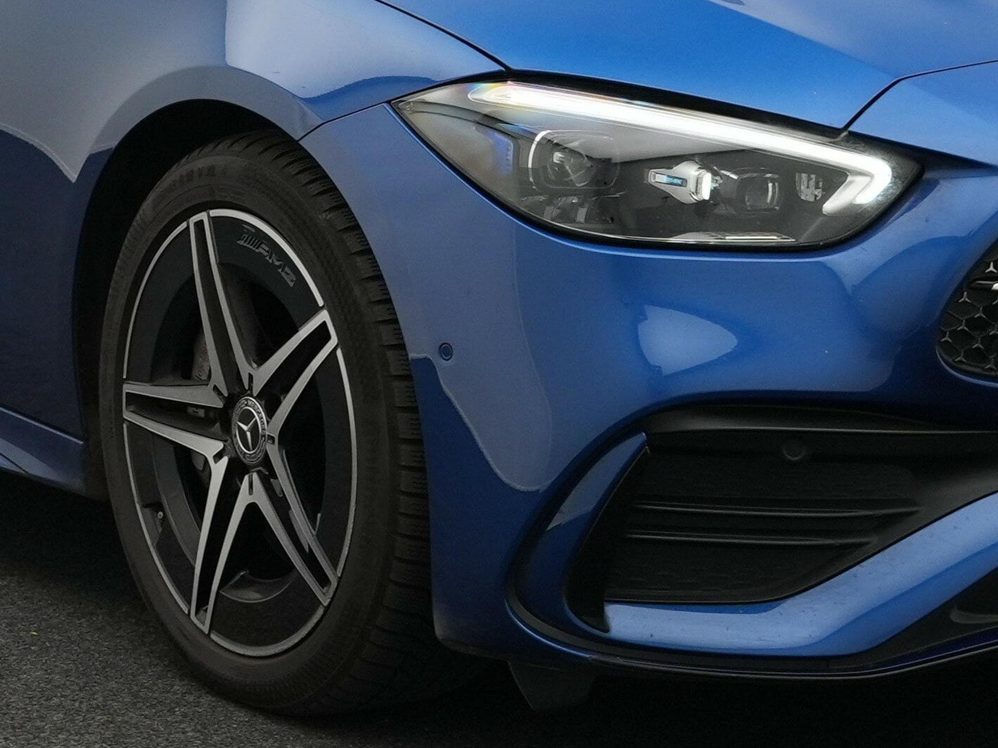 Mercedes C 220 d 4MATIC (2024) - Photo 7