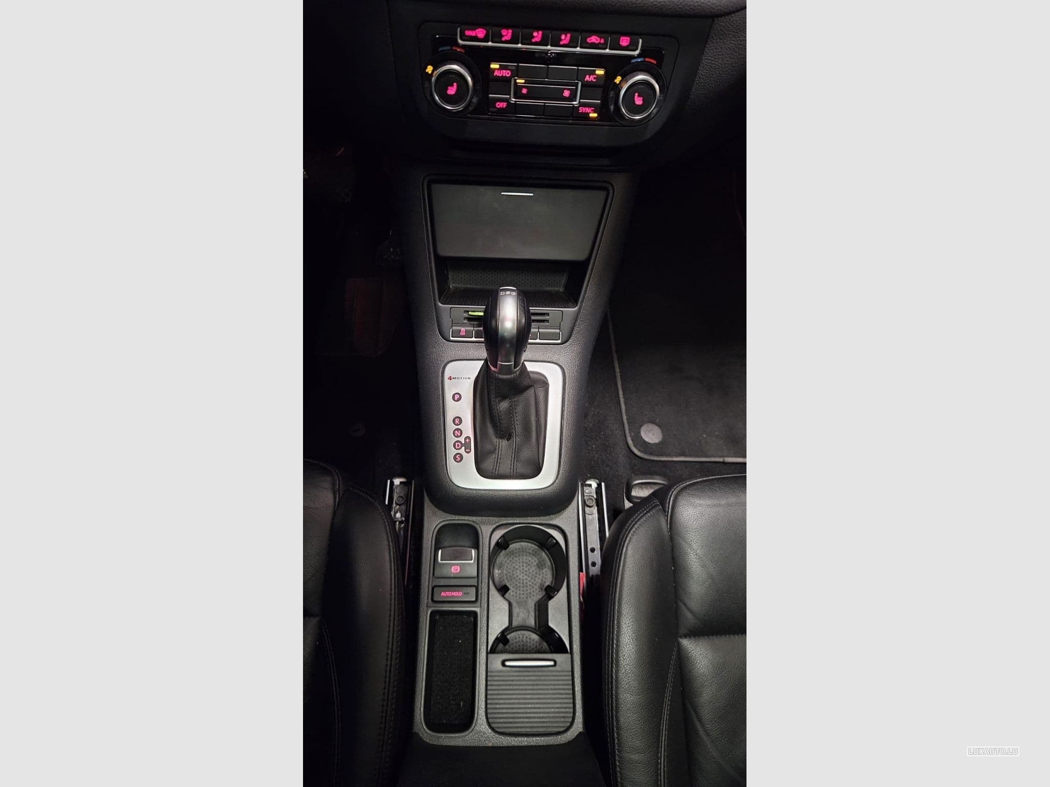 VW Tiguan Sport & Style 4Motion (2014) - Photo 12