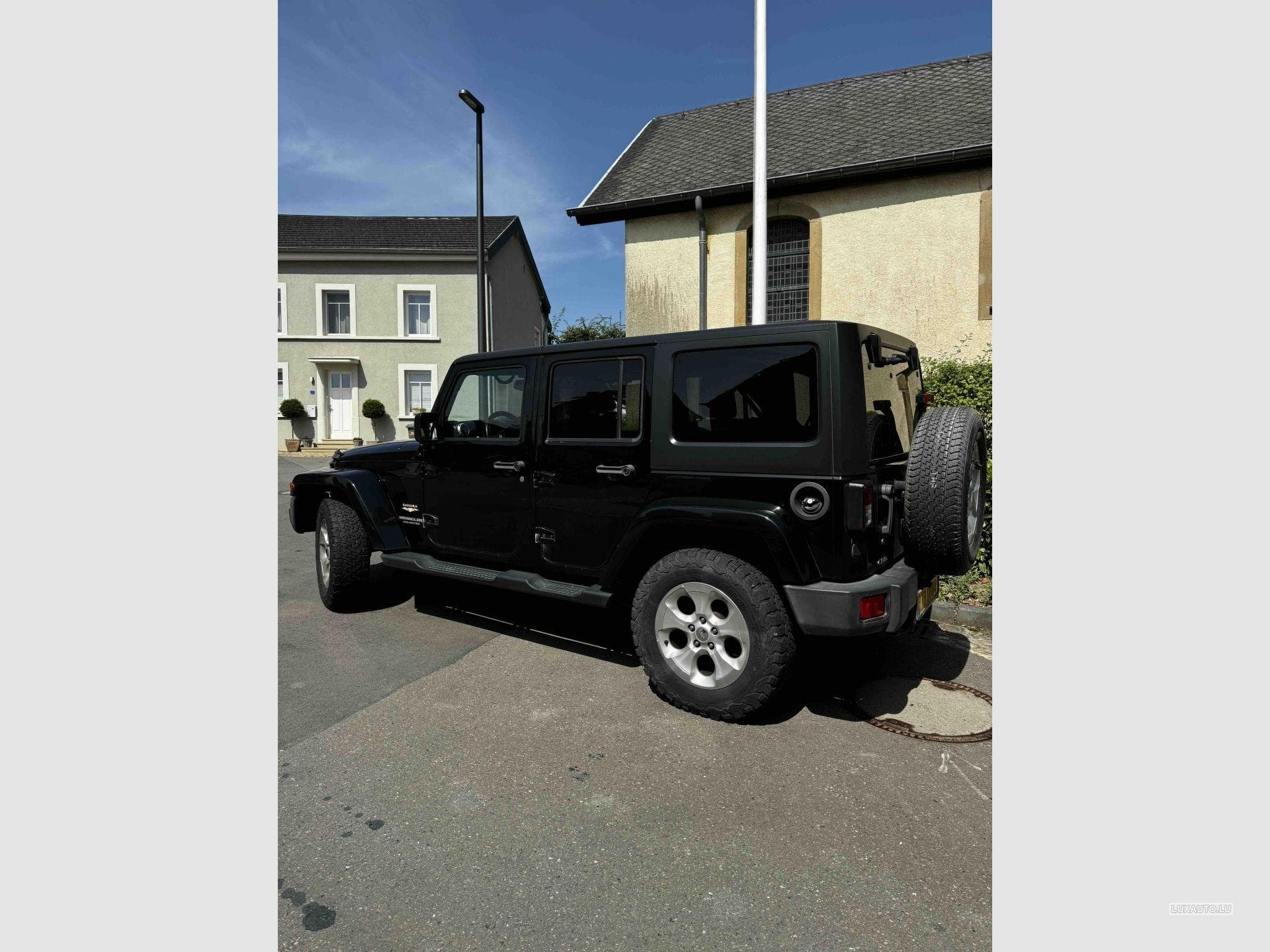 Jeep Wrangler Unlimited Sahara (2015) - Photo 7