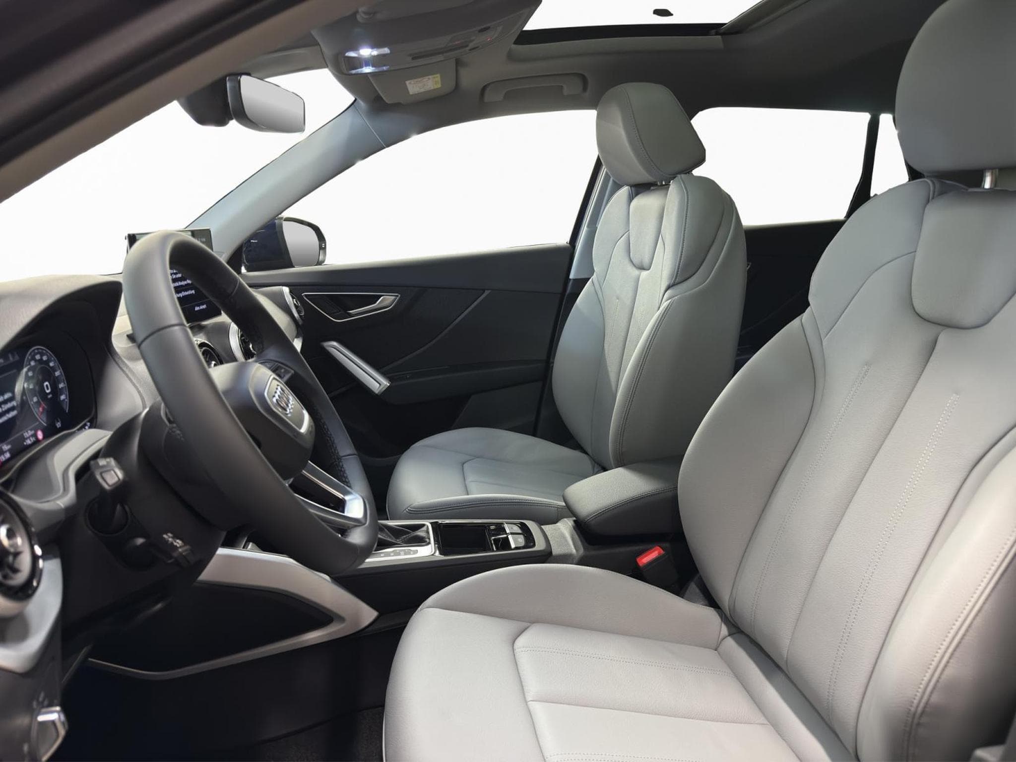 Audi Q2 S line (2025) - Photo 8