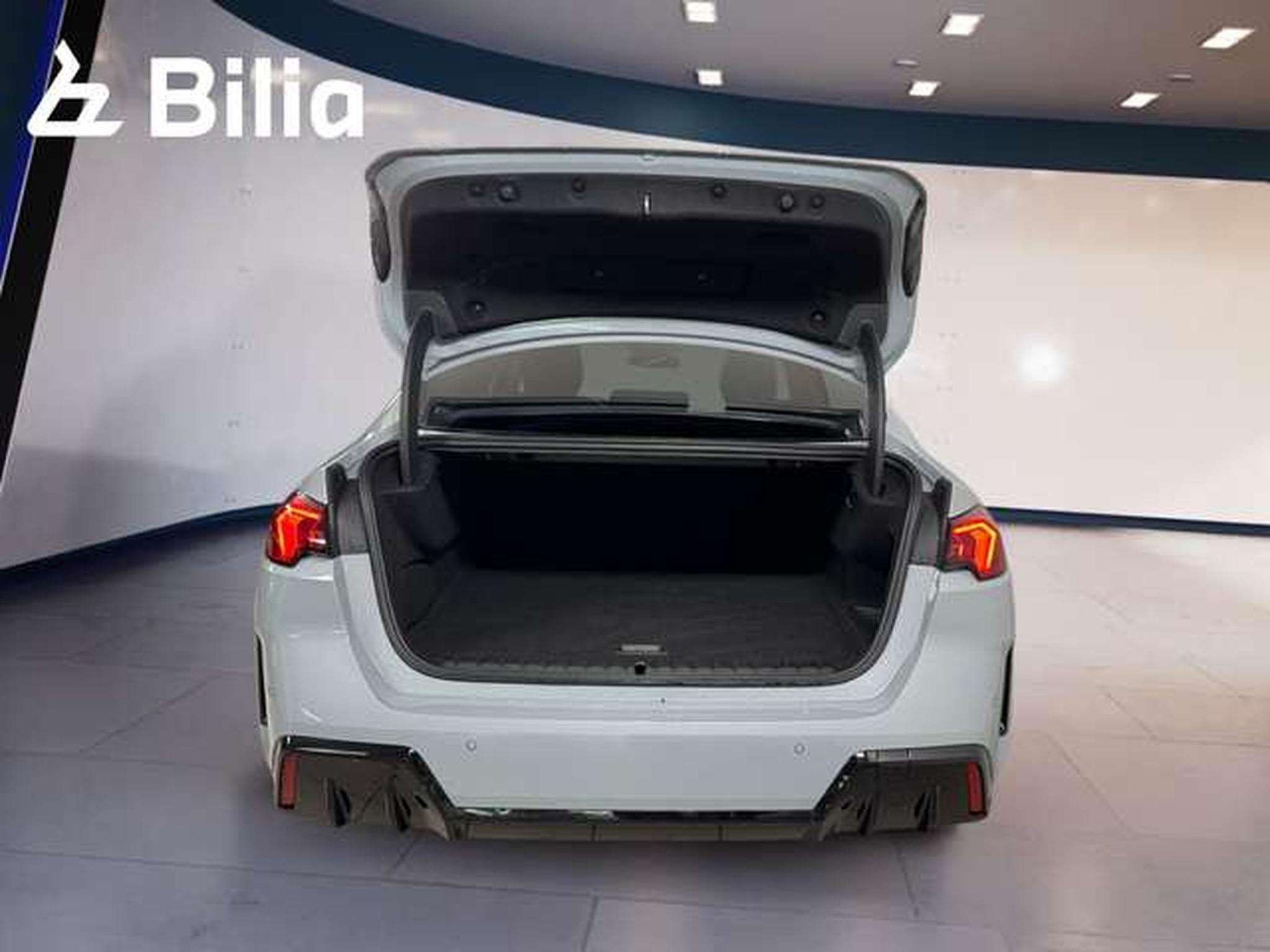 BMW 220 i Head-Up DAB LED RFK Komfortzg. Shz (2025) - Photo 11