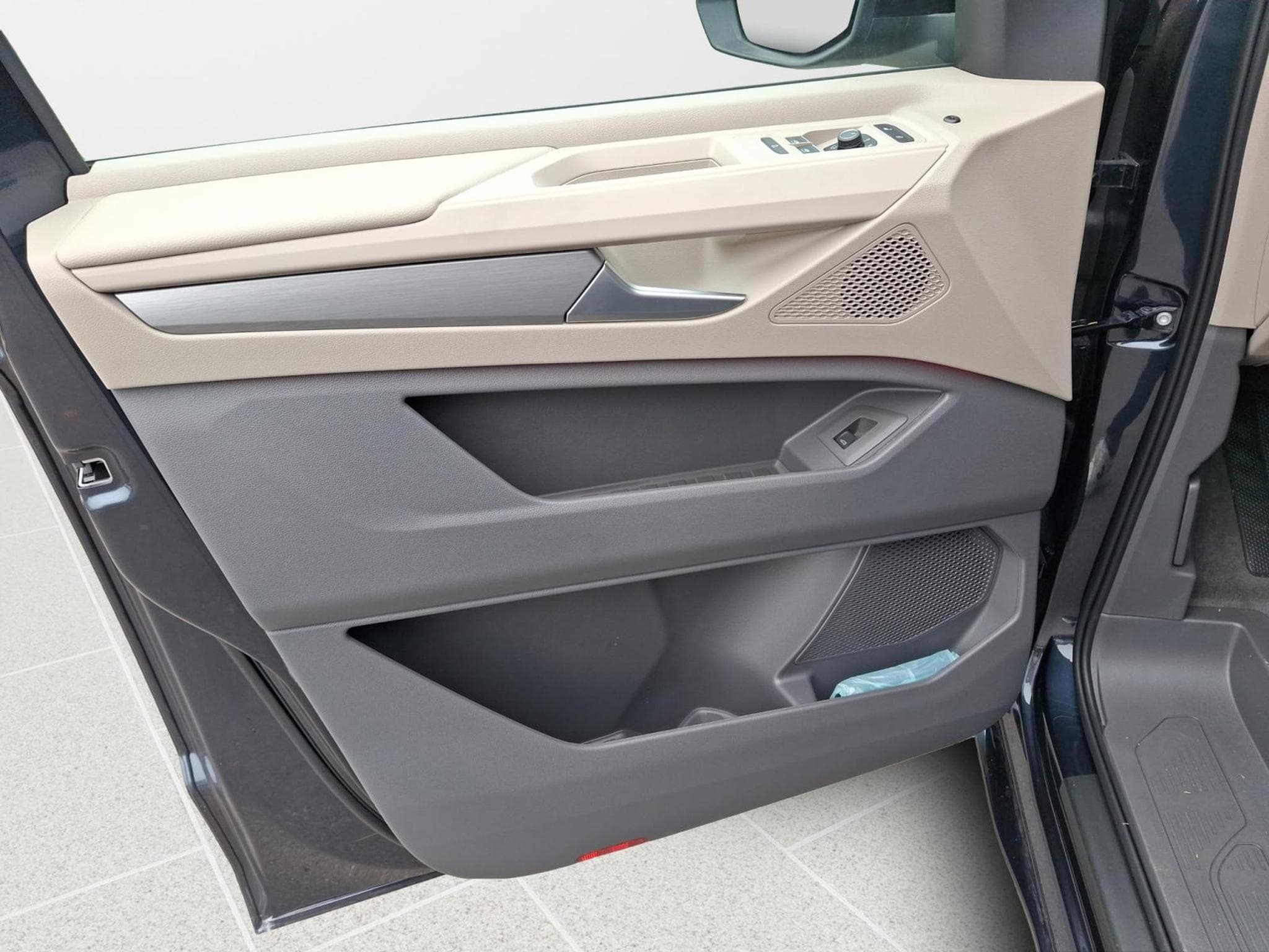 VW T7 Life (1970) - Photo 29