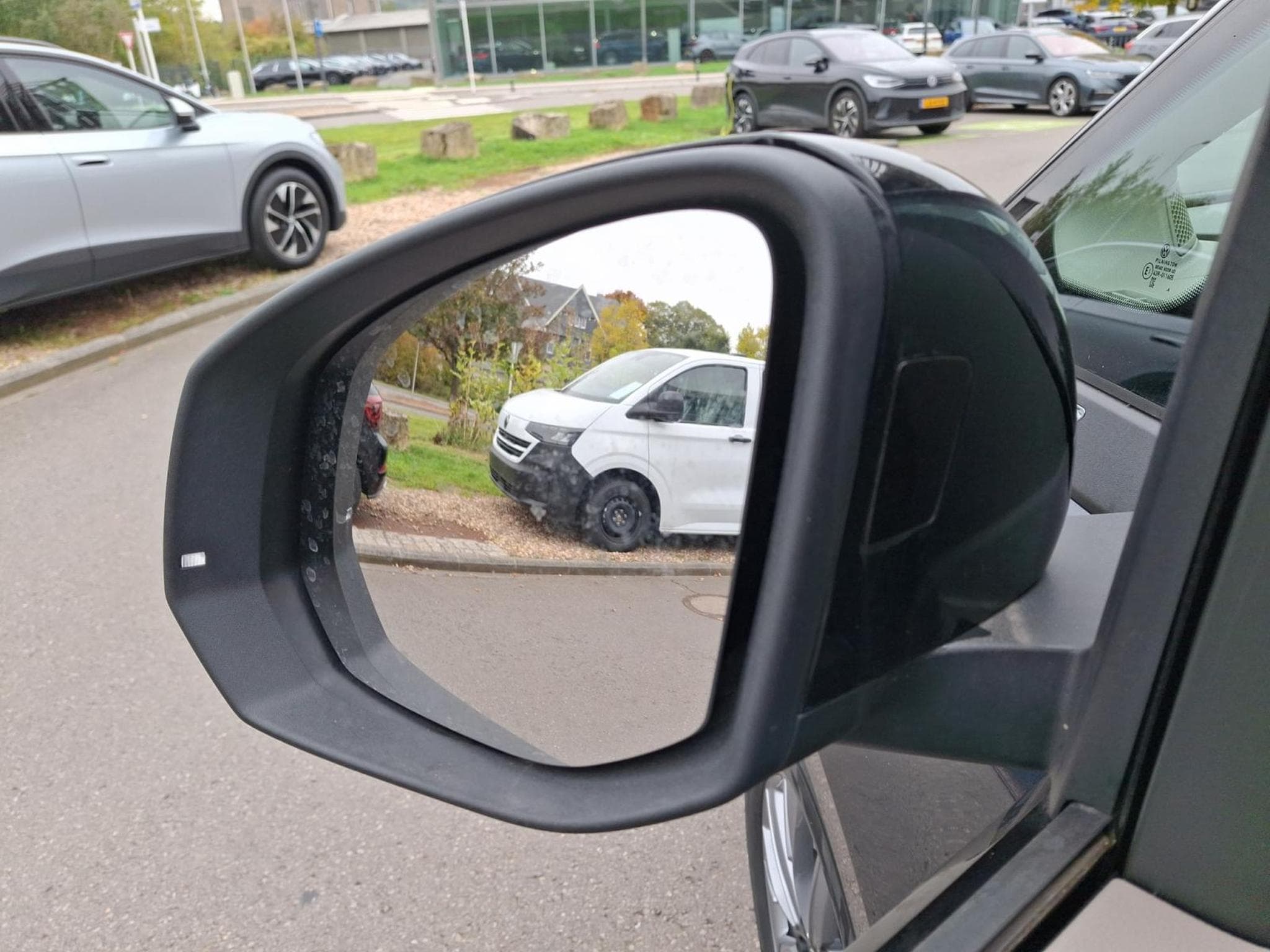 VW T7 Life (1970) - Photo 36