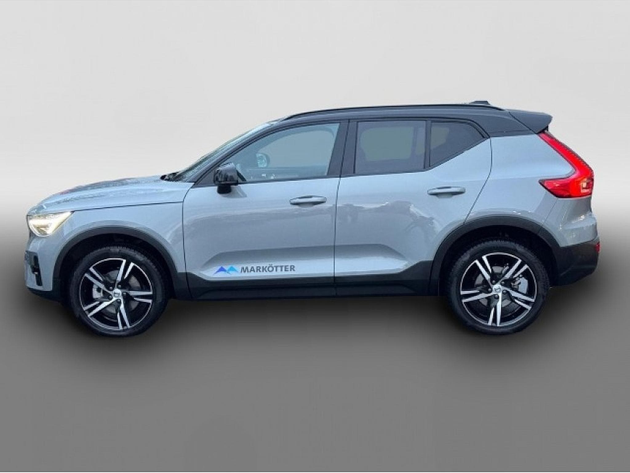 Volvo XC40 (2025) - Photo 3