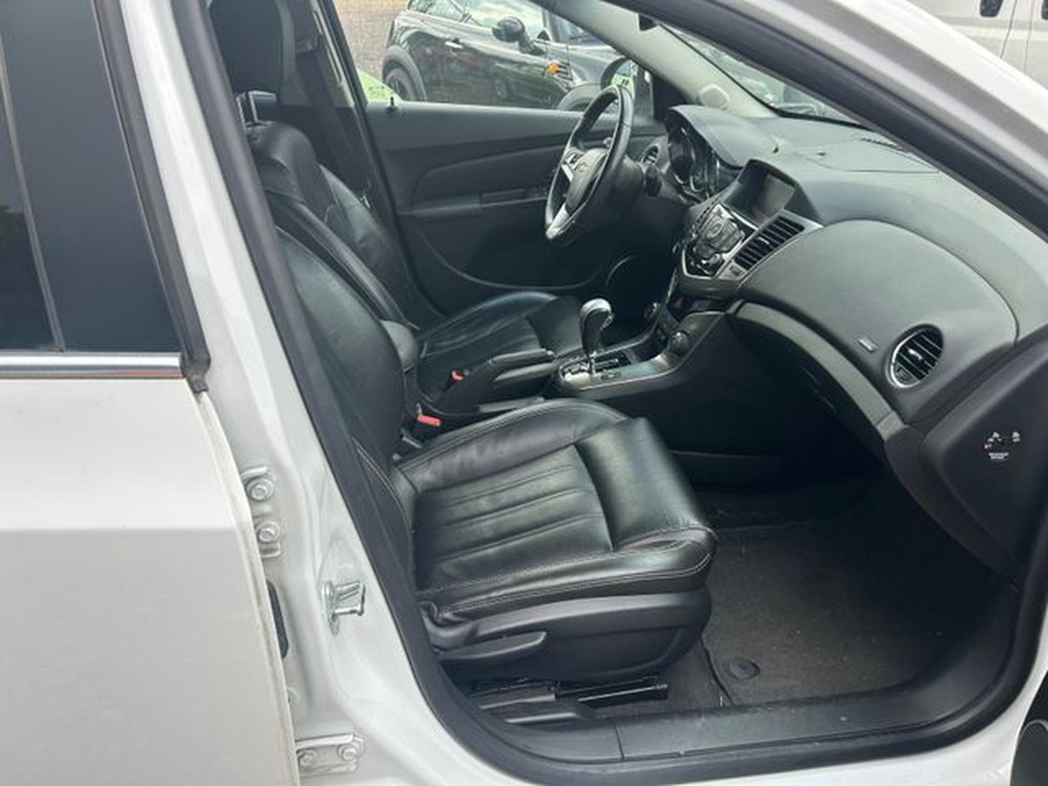 Chevrolet Cruze Cruze Station Wagon LTZ+ *Automatik* (2014) - Foto 9