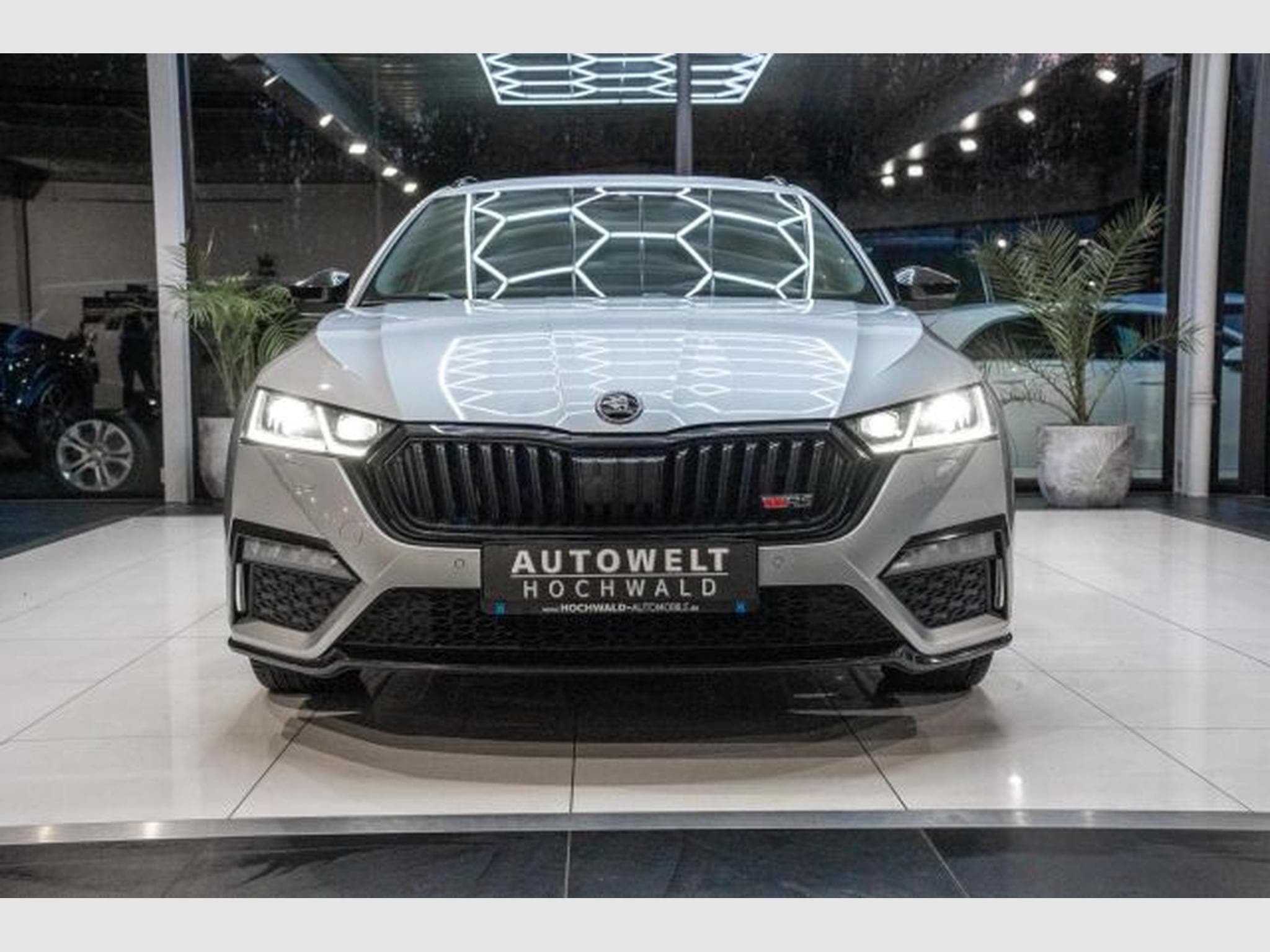 Skoda Octavia Octavia RS 2.0 TDI DSG NAVI LED Head-Up Canton (2022) - Photo 3