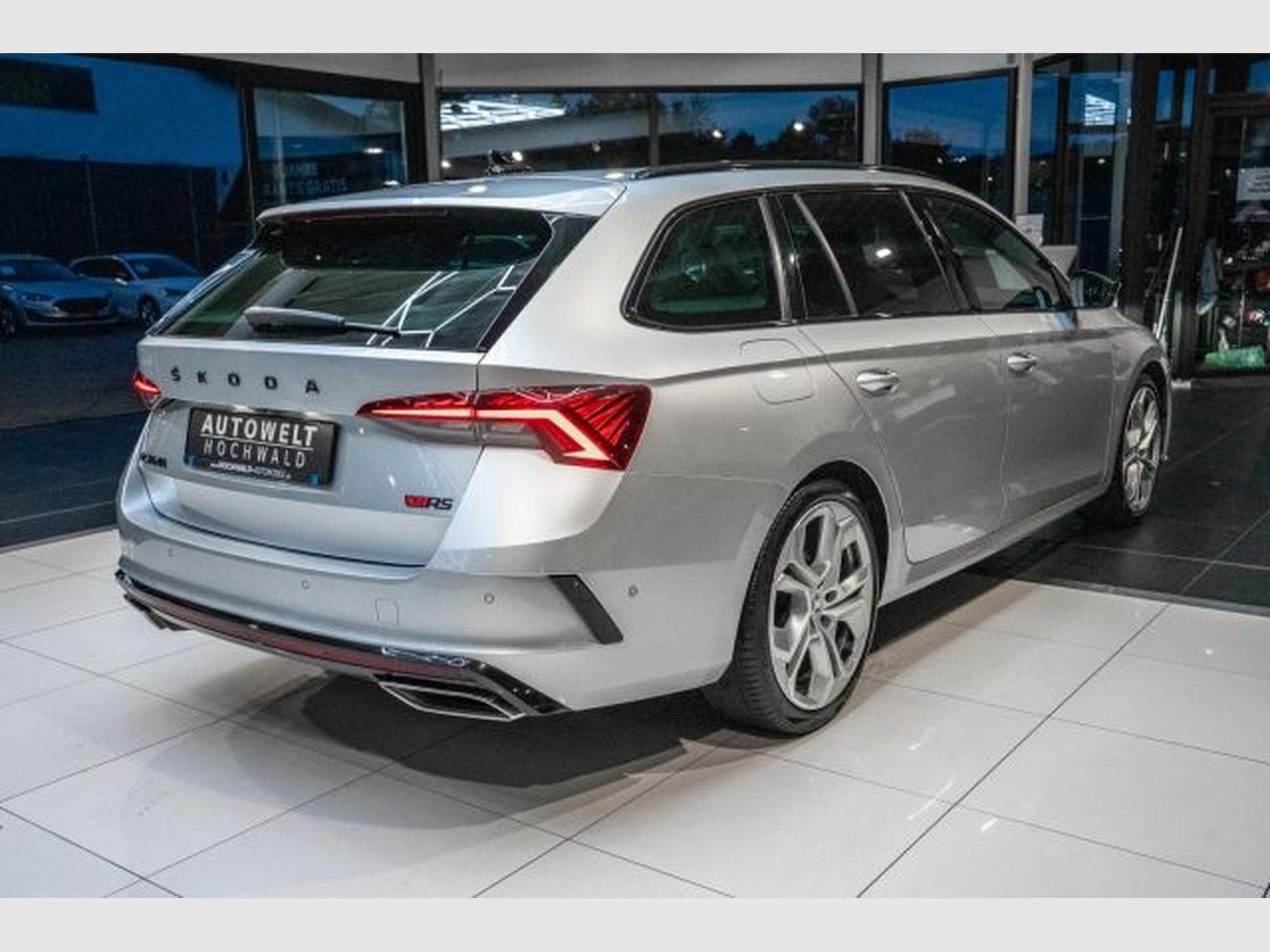 Skoda Octavia Octavia RS 2.0 TDI DSG NAVI LED Head-Up Canton (2022) - Photo 6