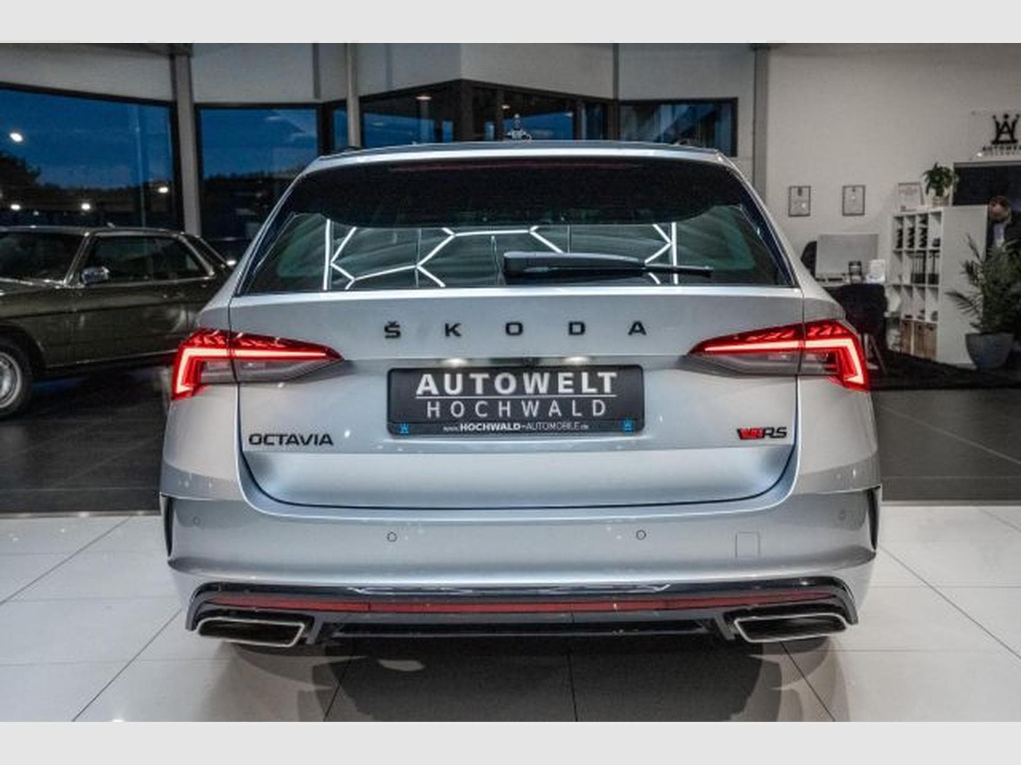 Skoda Octavia Octavia RS 2.0 TDI DSG NAVI LED Head-Up Canton (2022) - Photo 7