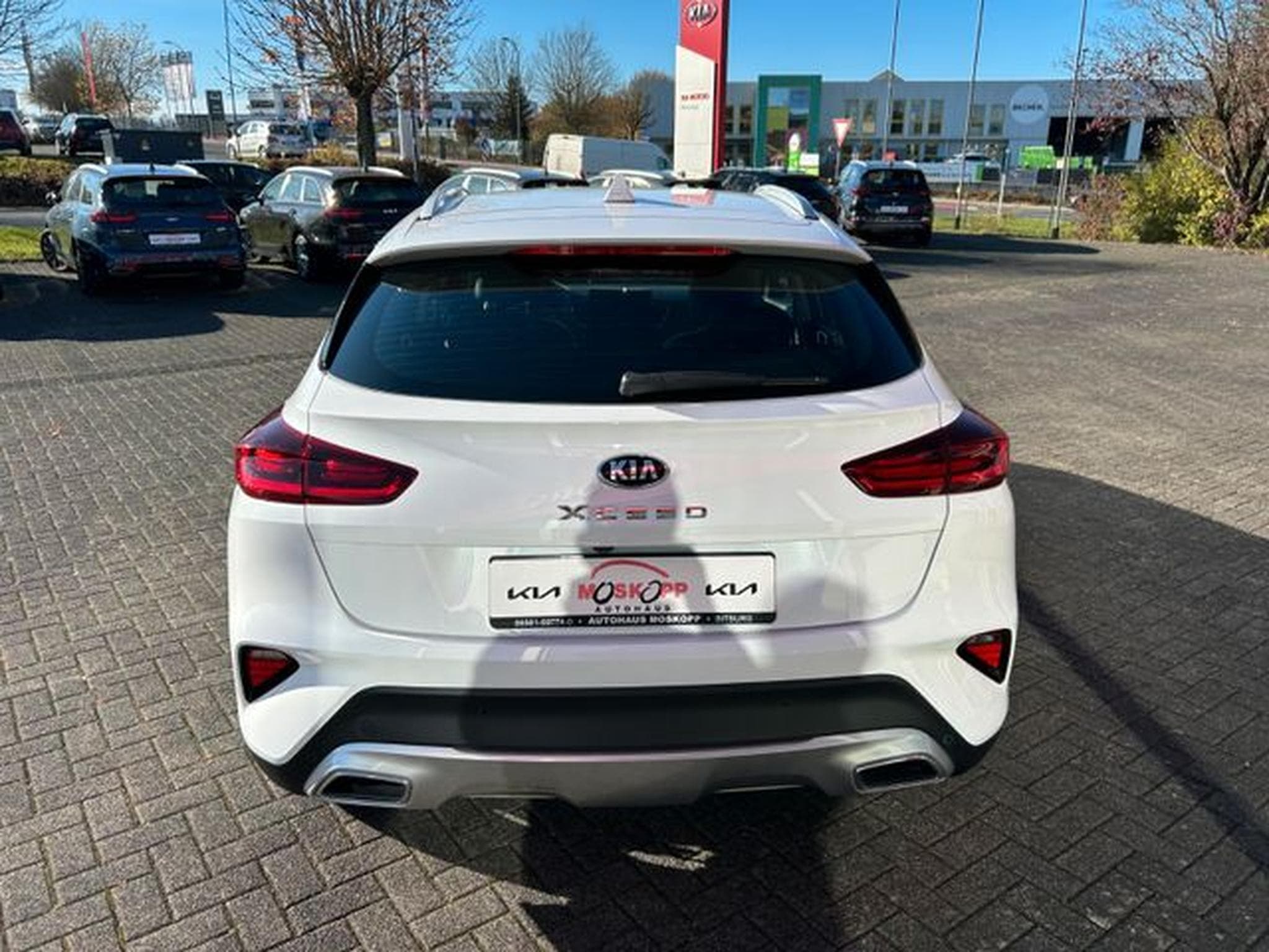 Kia XCeed XCeed 1,5T-GDI DCT Spirit XClusive Navi LED JBL (2021) - Photo 7