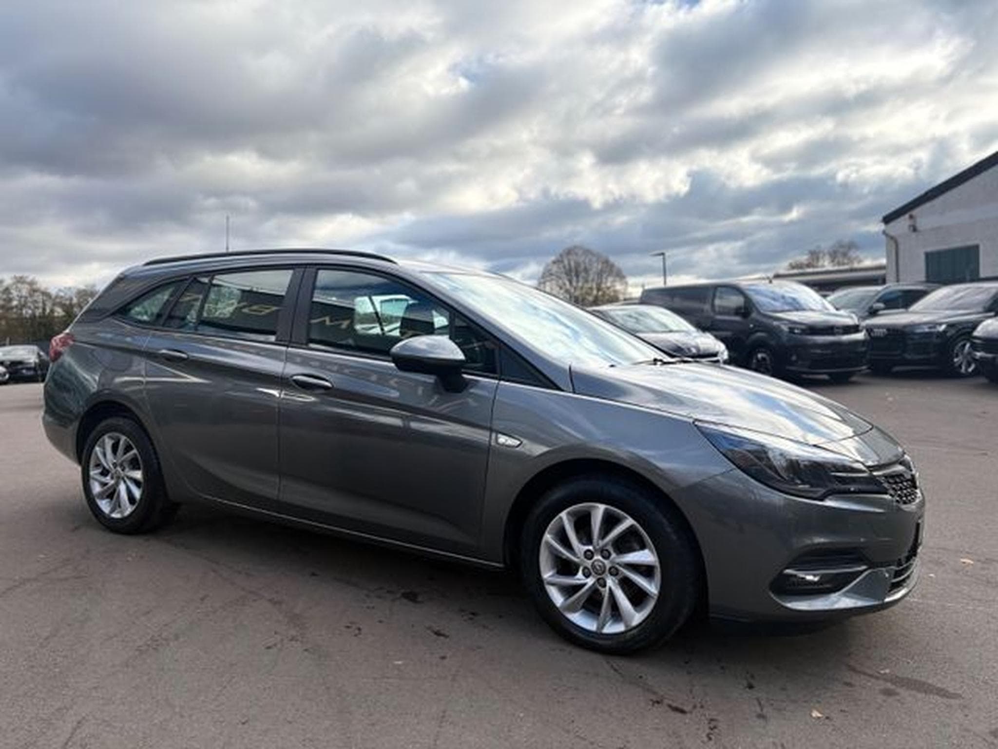 Opel Astra ASTRA K SPORTS TOURER EDITION*AUT*PDC*NAVI*1.HD* (2020) - Photo 5