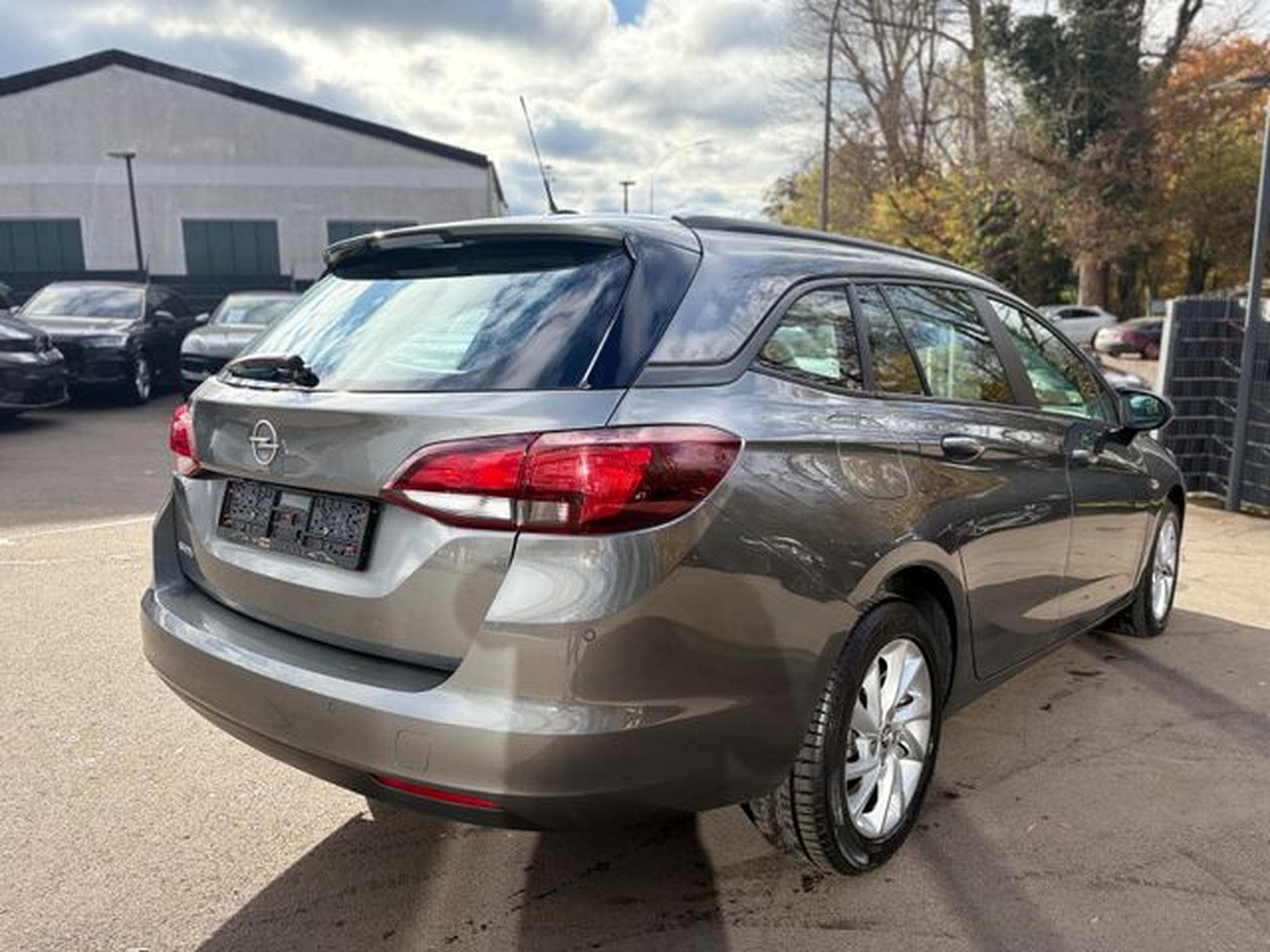 Opel Astra ASTRA K SPORTS TOURER EDITION*AUT*PDC*NAVI*1.HD* (2020) - Photo 7