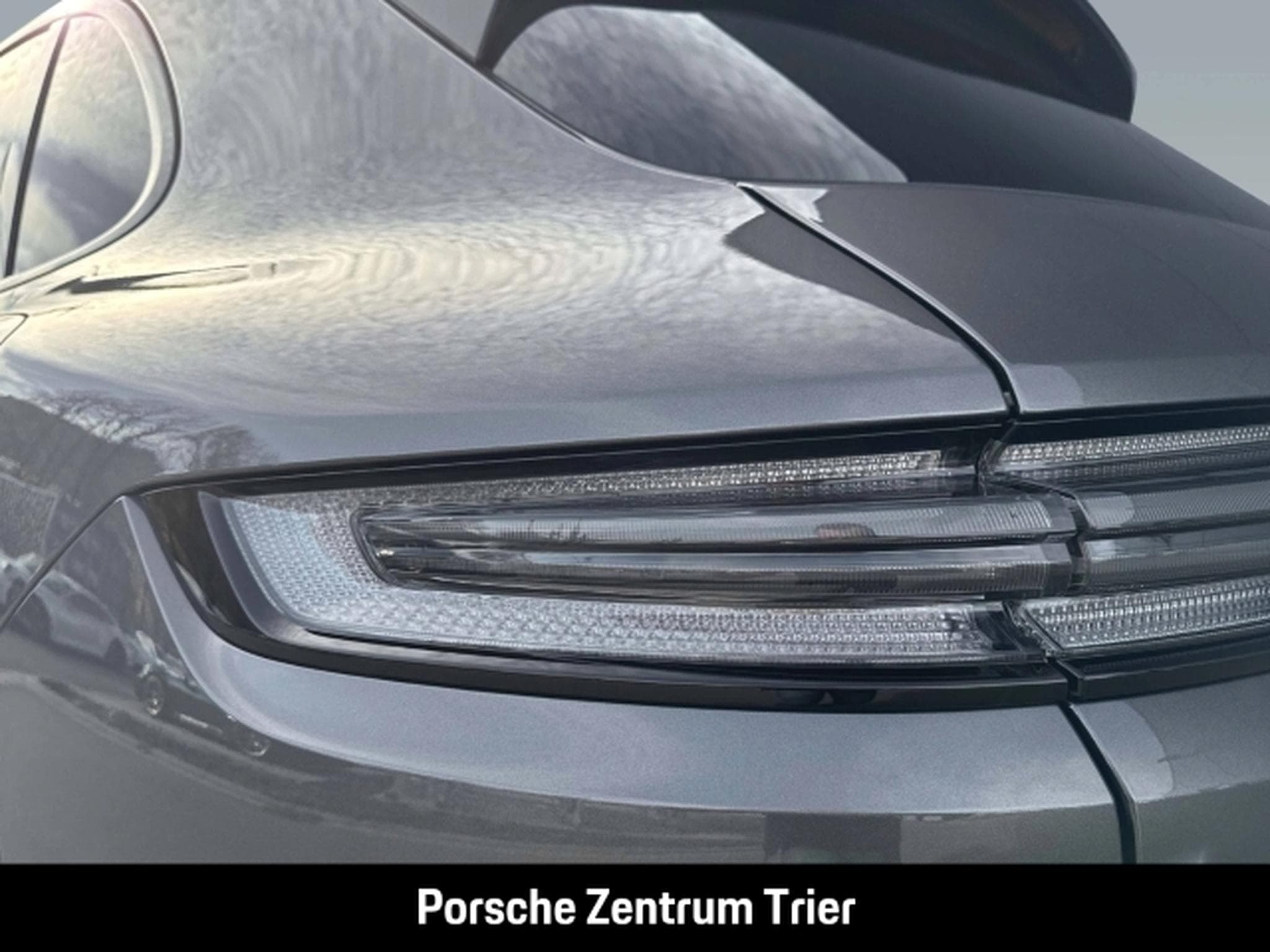 Porsche Cayenne Black Edition HA-Lenkung HeadUp (2025) - Photo 12