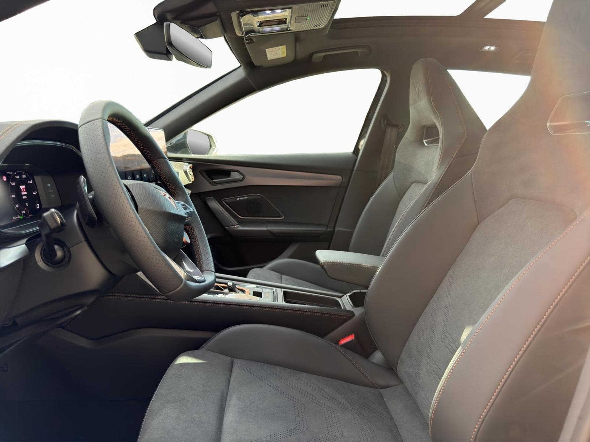 Cupra Formentor VZ - Akrapovic (2025) - Photo 9