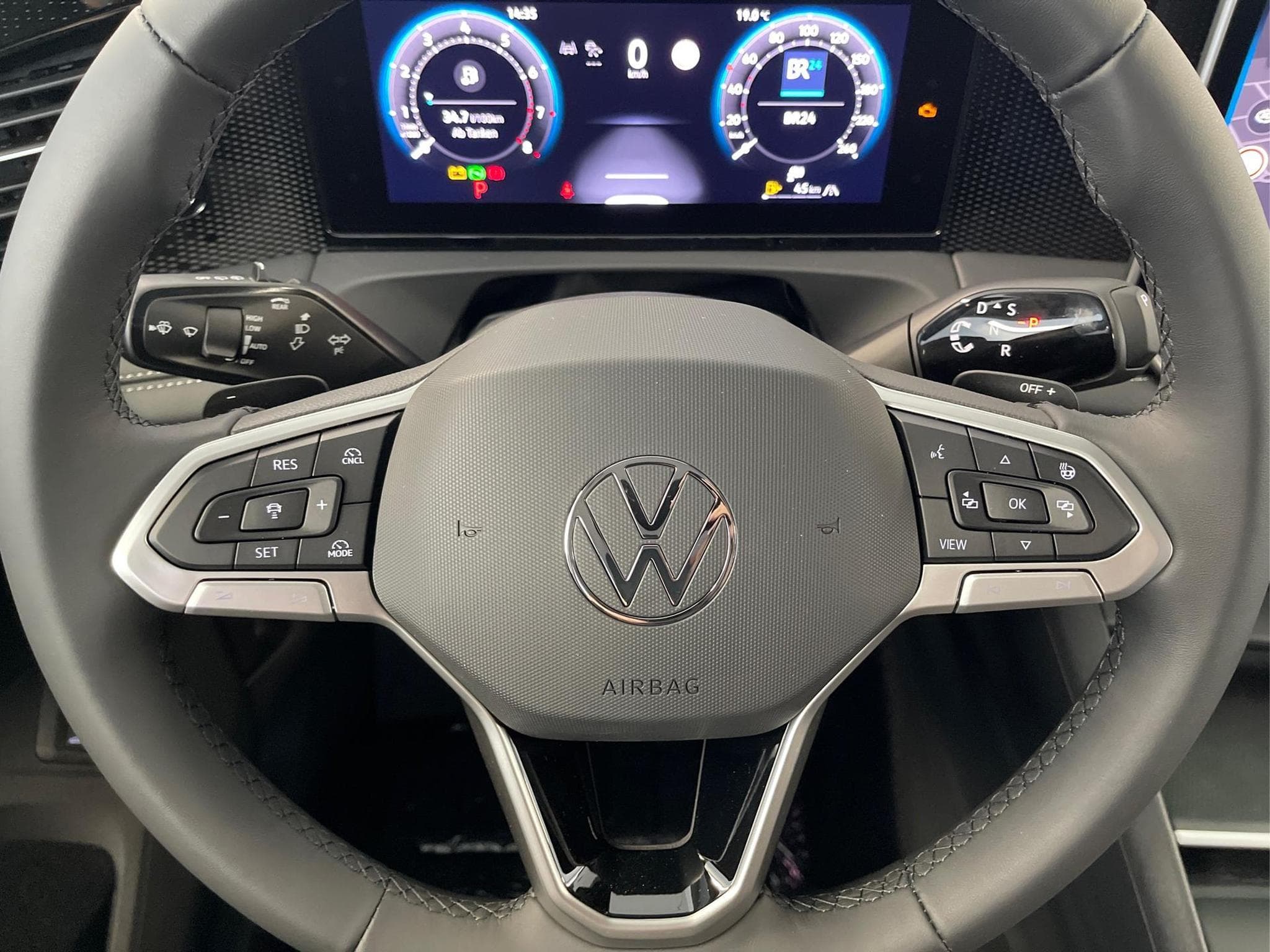 VW Tiguan LIFE (2026) - Photo 11