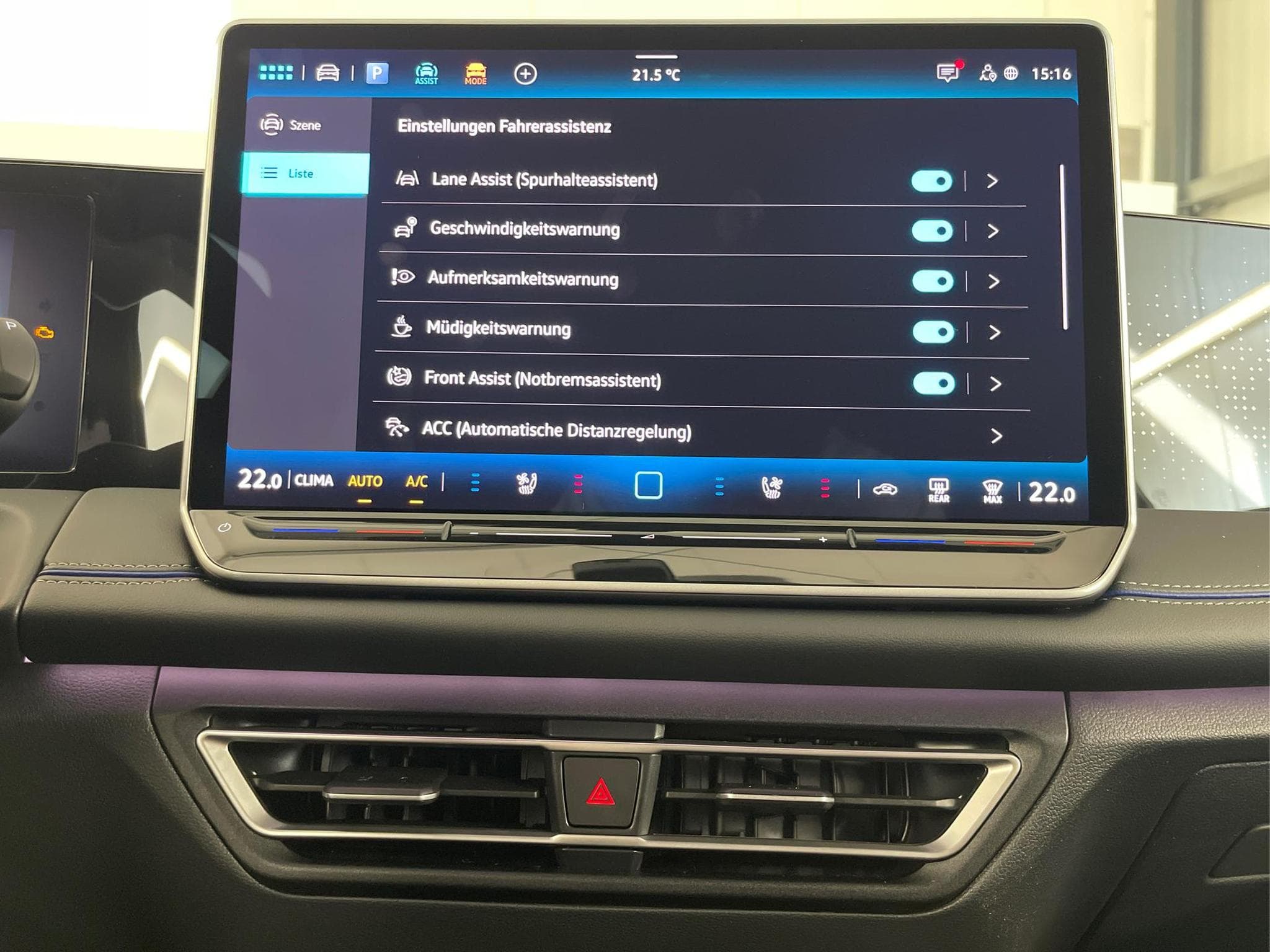 VW Tiguan R-Line (2025) - Foto 12